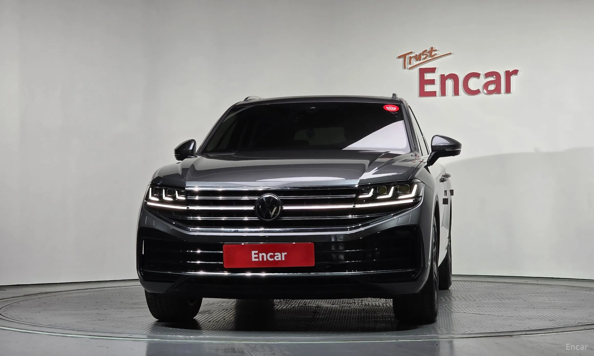 Volkswagen Touareg 3rd Generation превью 3