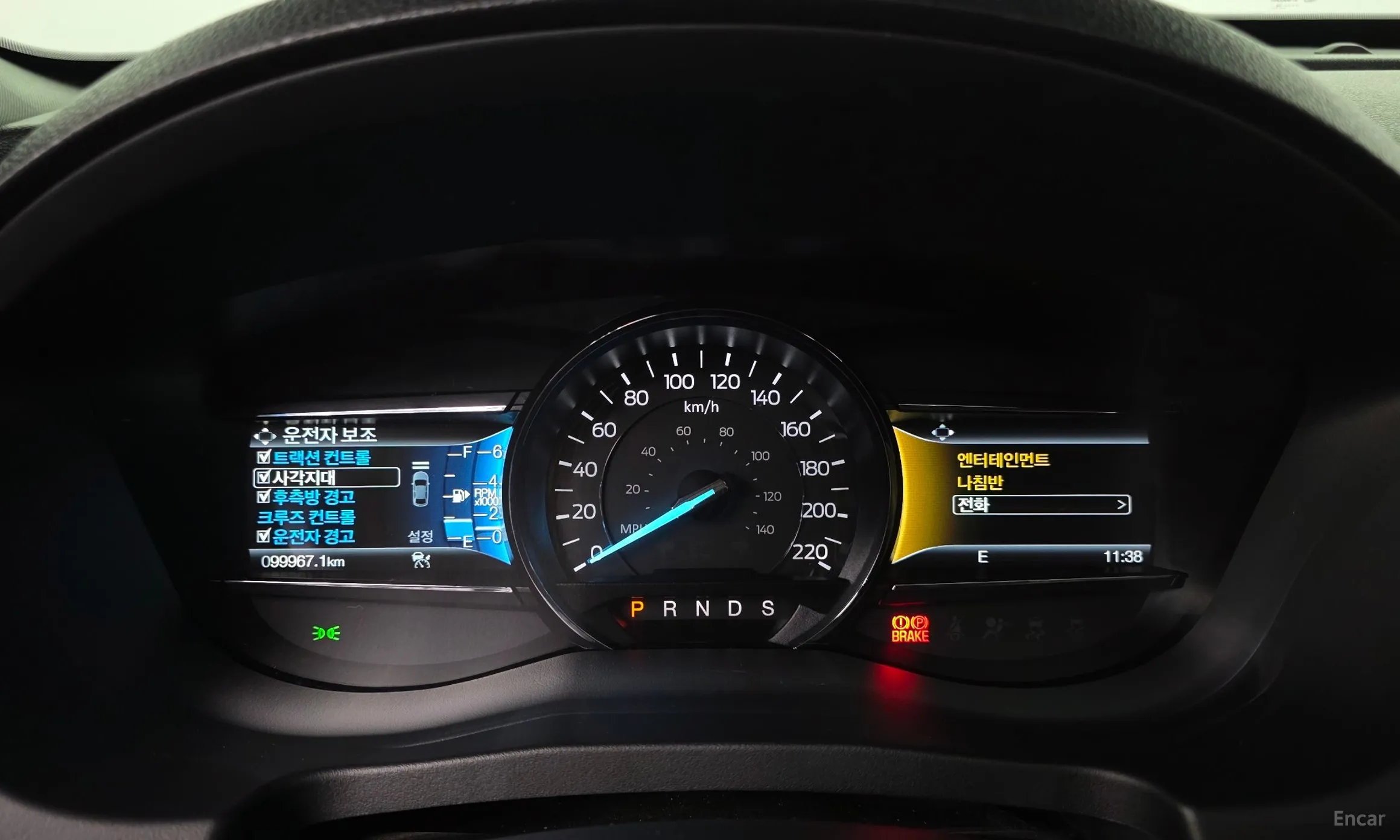 Ford Explorer превью 8