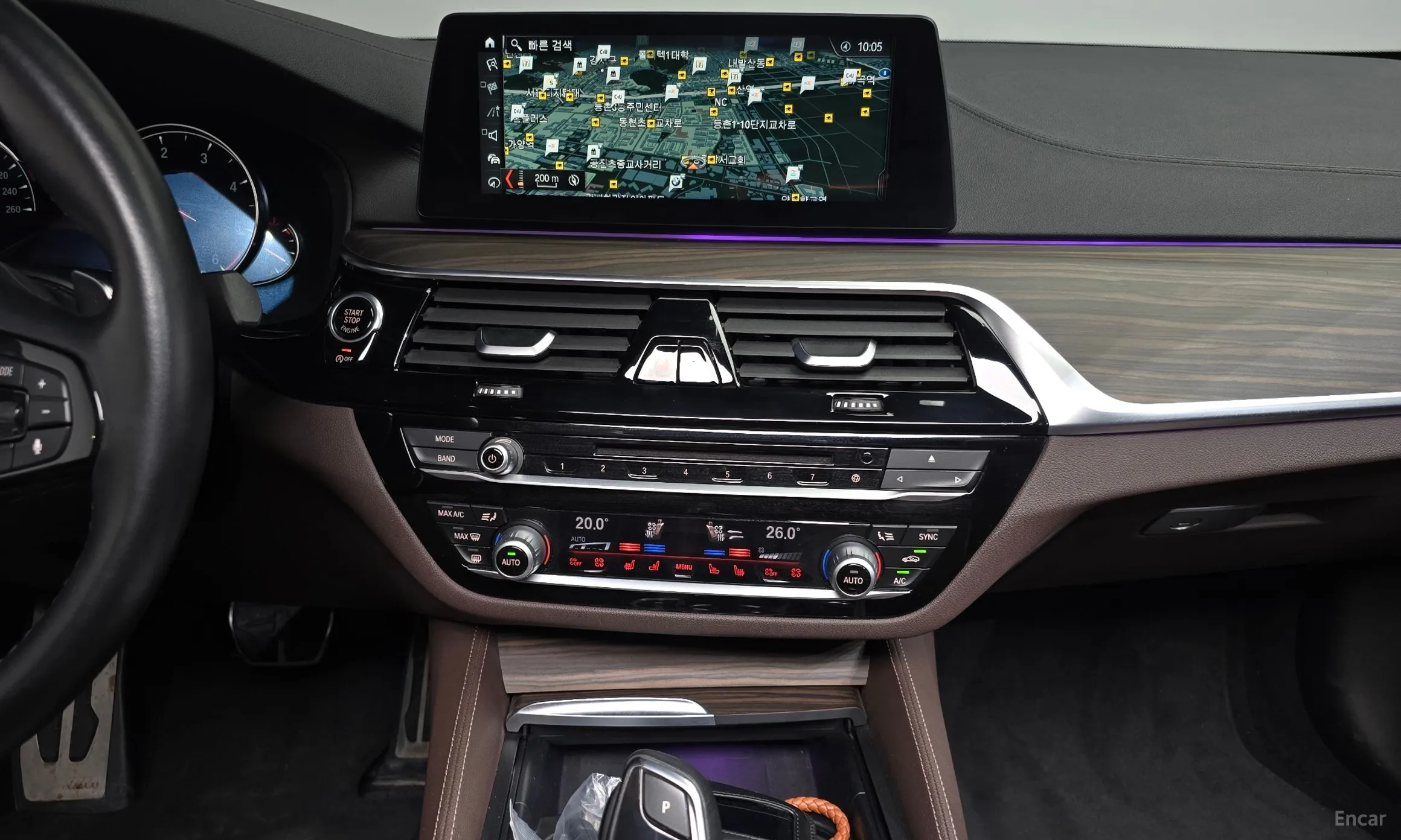BMW 5 Series (G30) превью 14