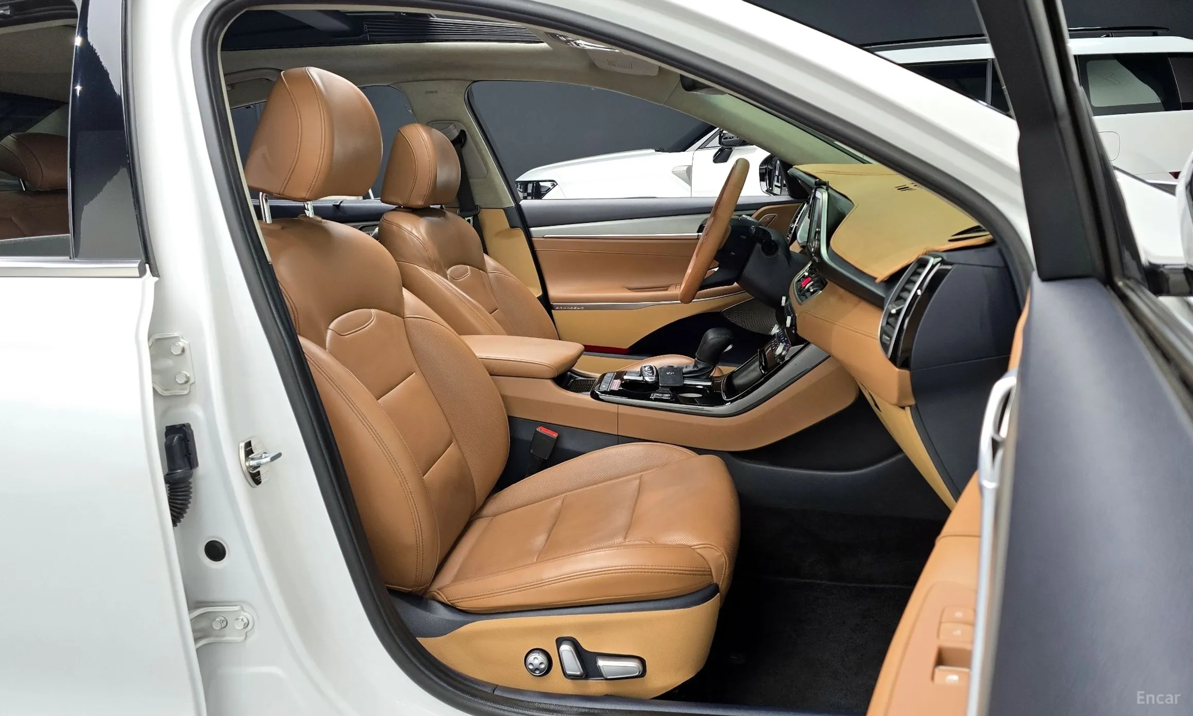 Hyundai Grandeur IG превью 11