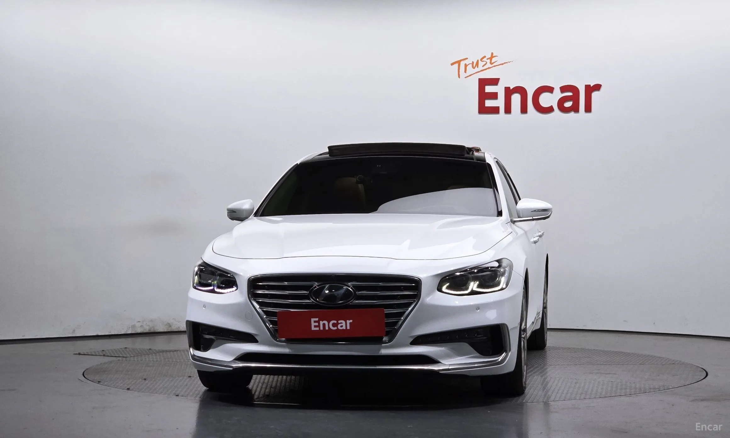 Hyundai Grandeur IG превью 3