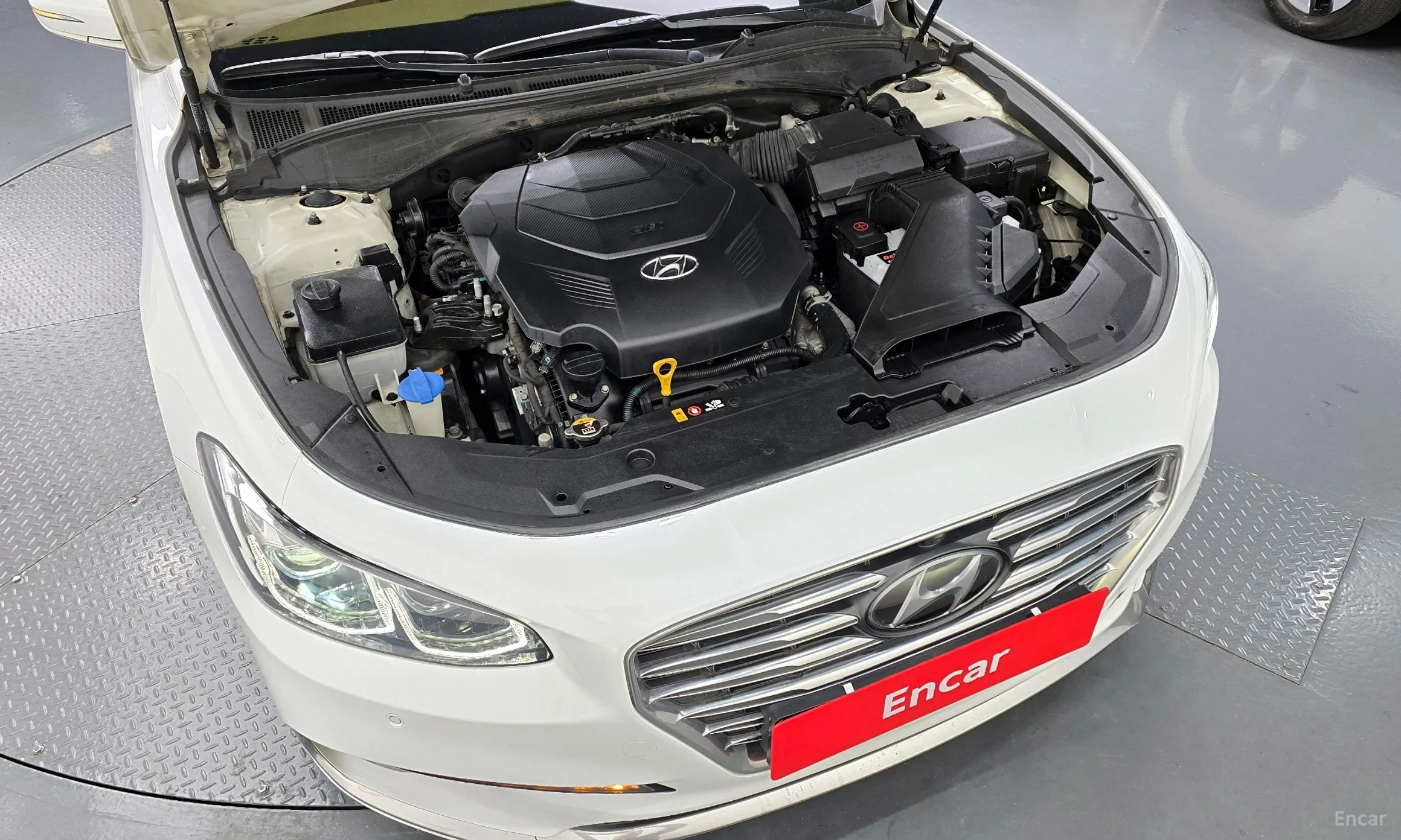 Hyundai Grandeur IG превью 6