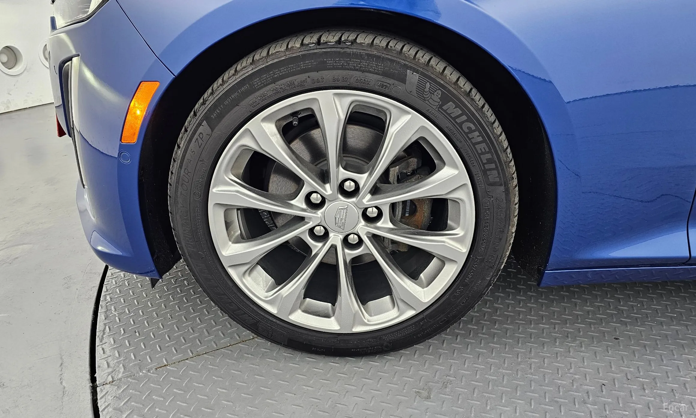 Cadillac CT5 превью 5
