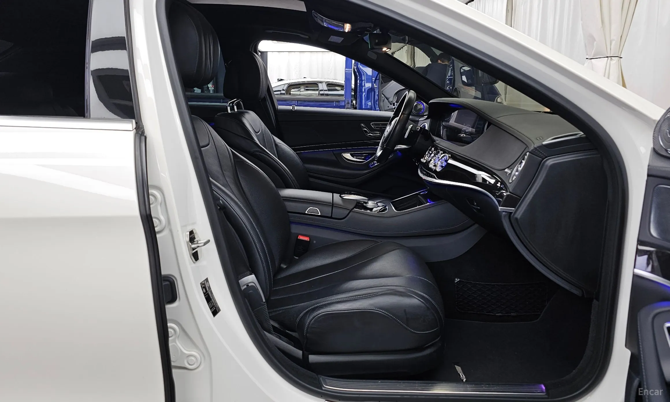 Mercedes Benz S-Class W222 превью 11