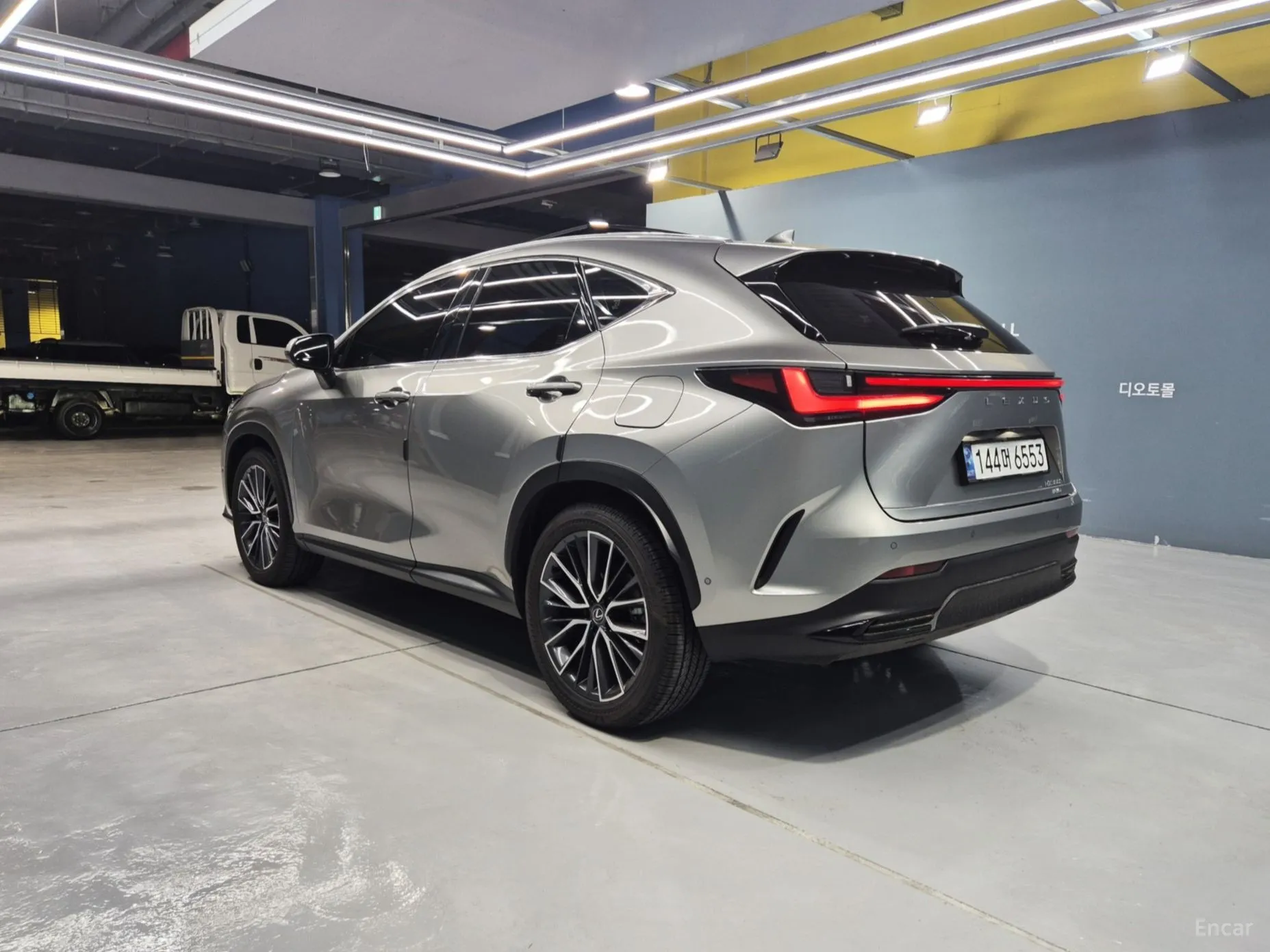 Lexus NX350h Gen 2 превью 7