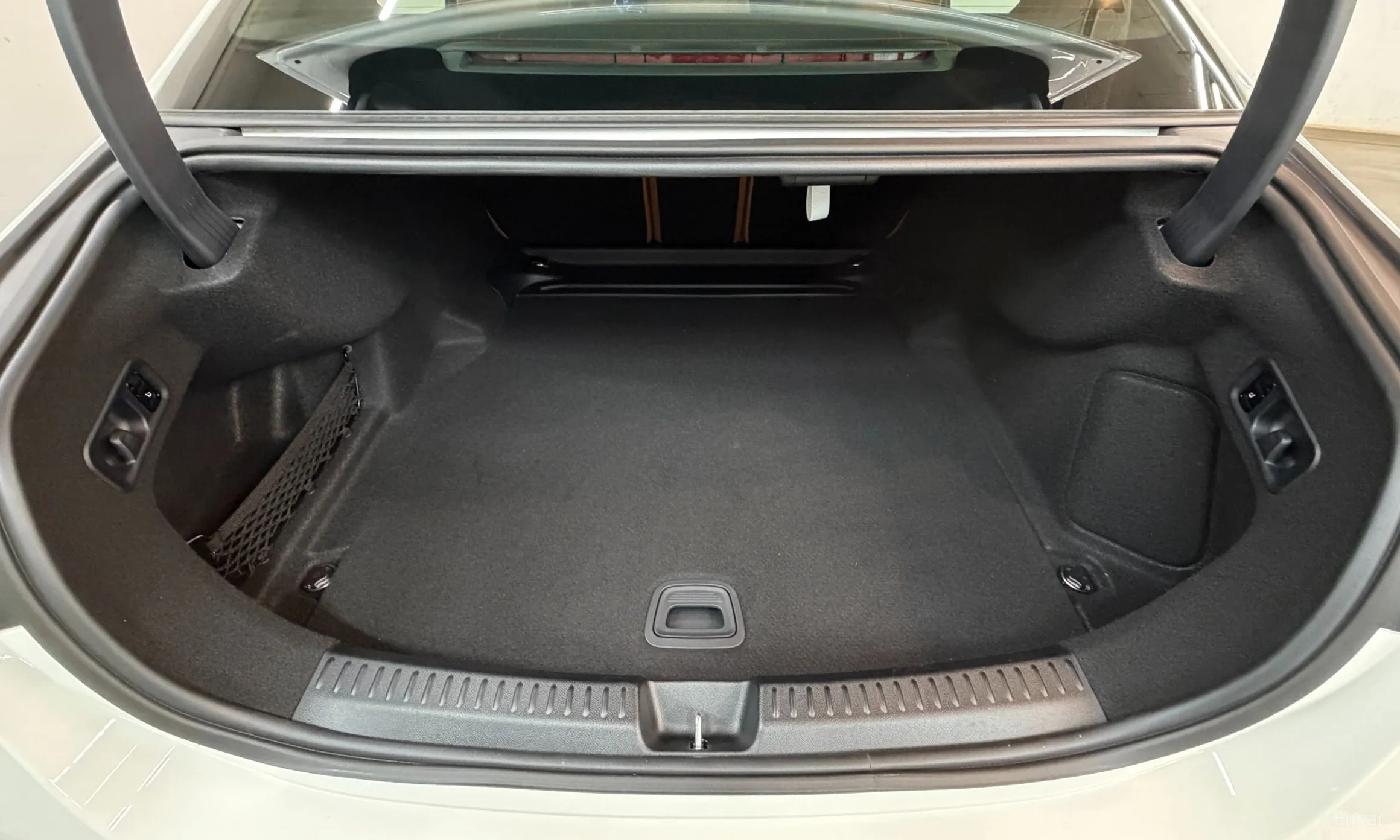 Mercedes Benz E-Class W214 превью 18