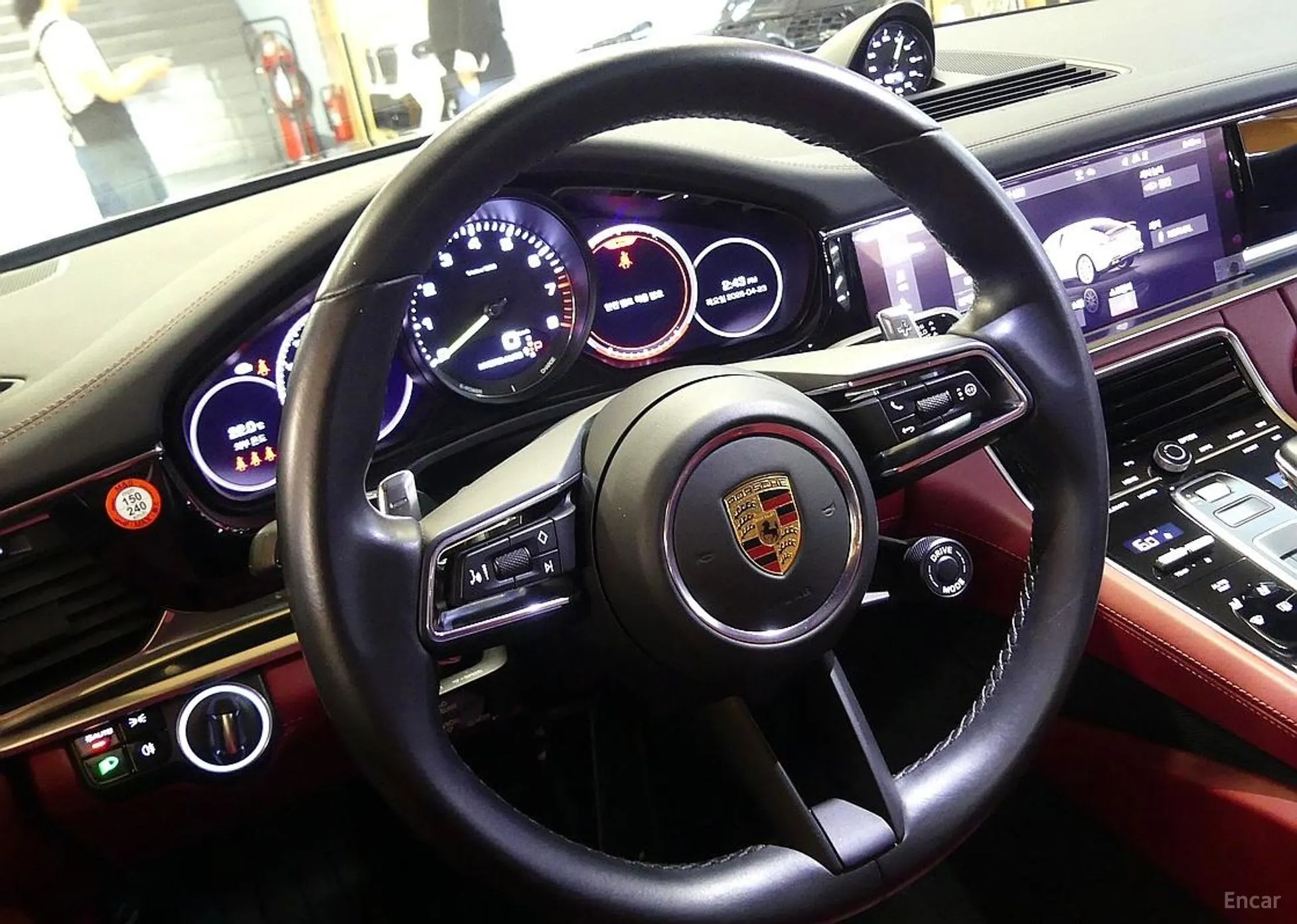 Porsche Panamera (971) превью 12