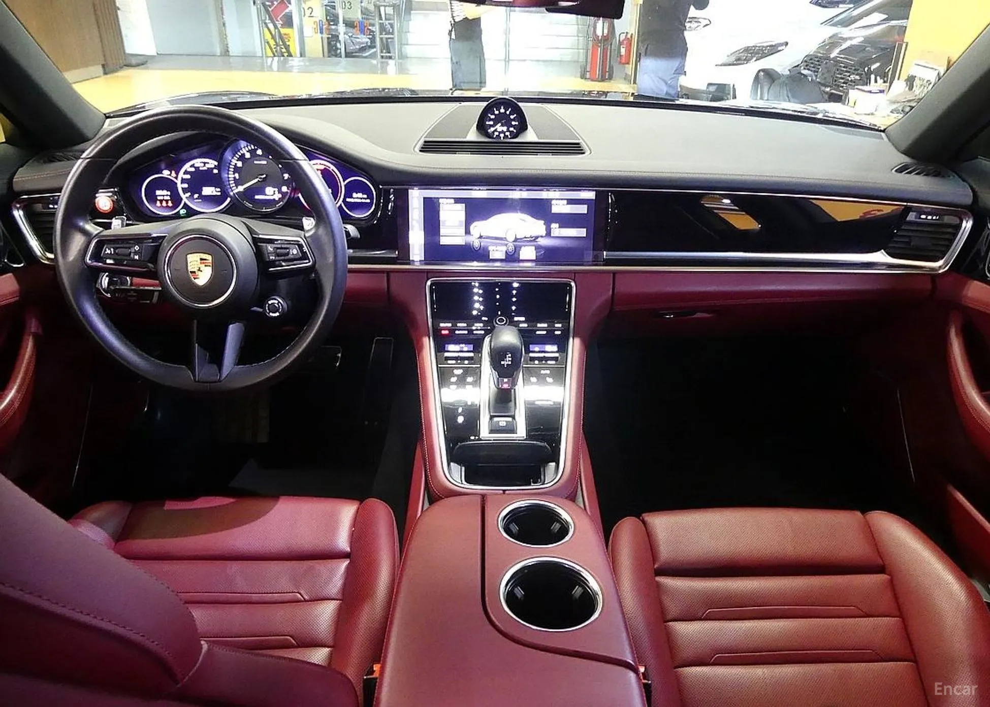 Porsche Panamera (971) превью 7