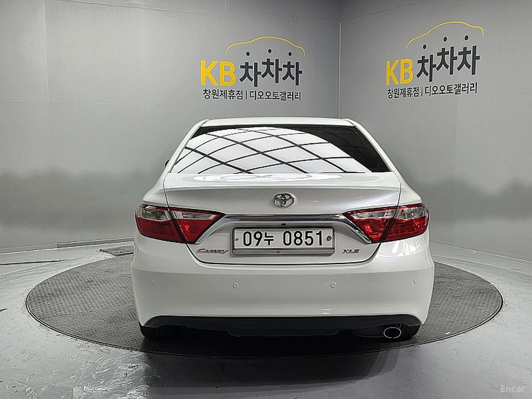 Toyota New Camry превью 6