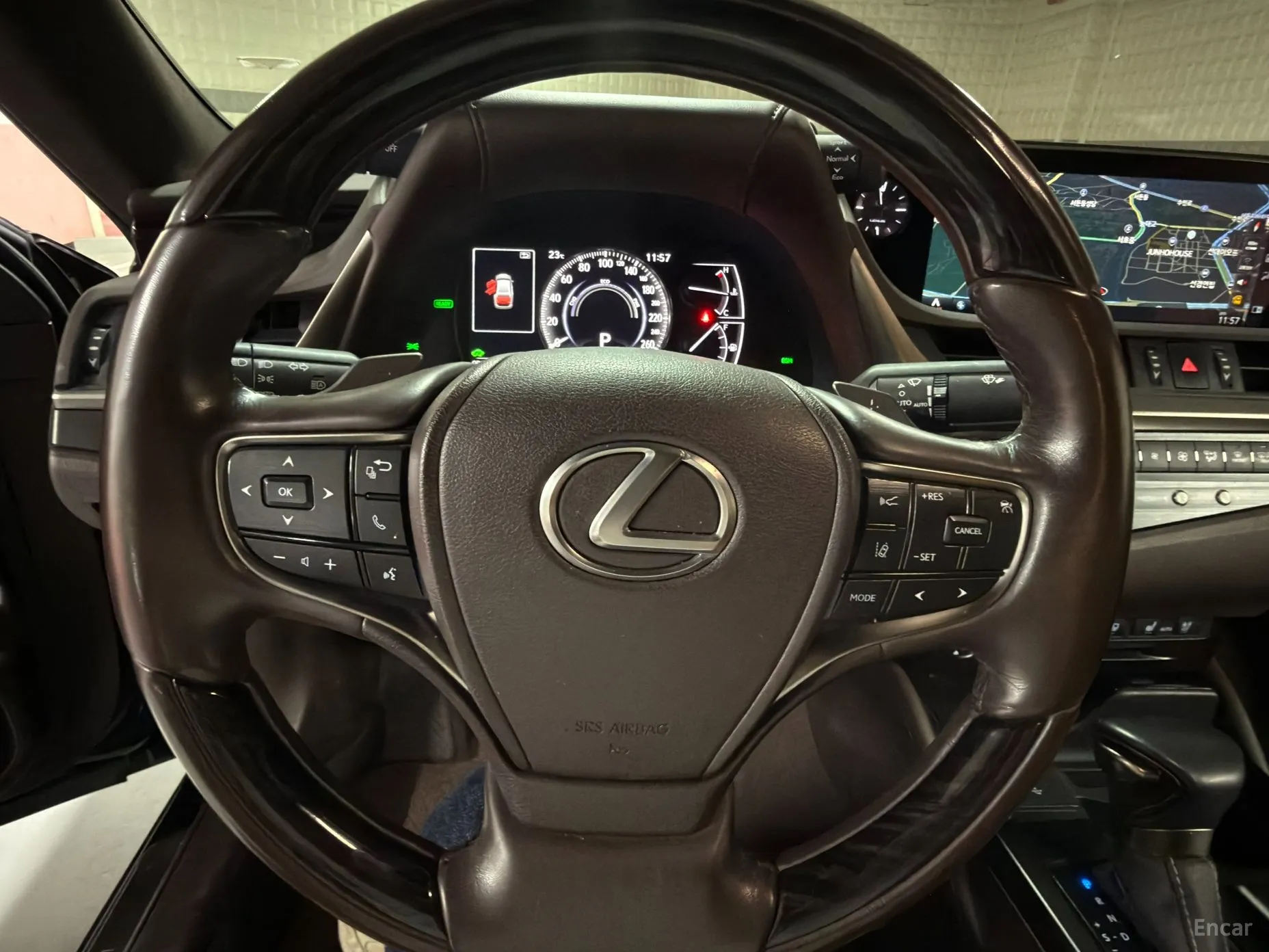 Lexus ES300h 7th Generation превью 13