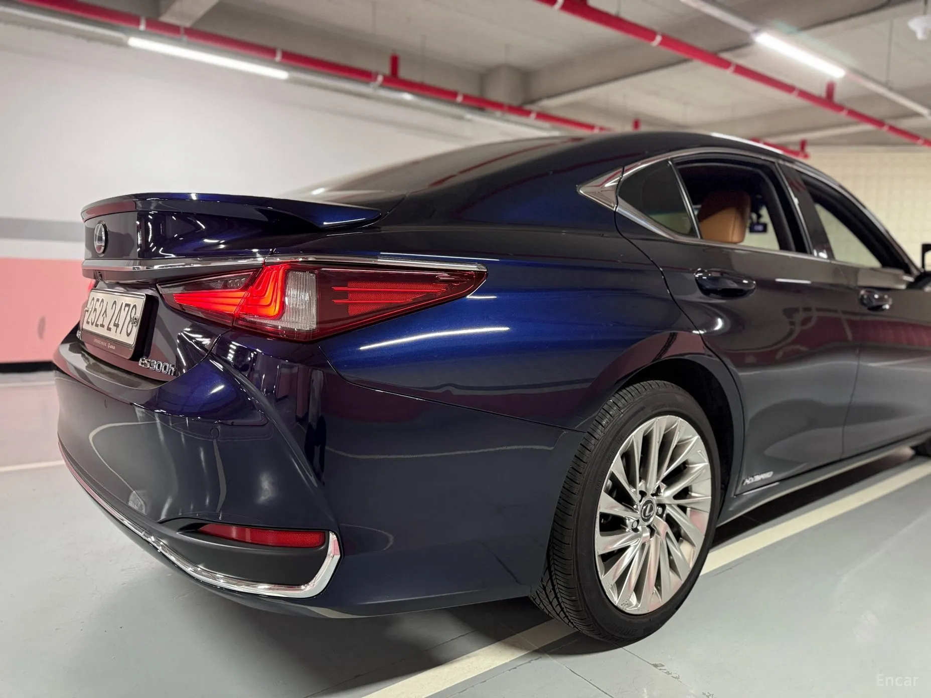 Lexus ES300h 7th Generation превью 5