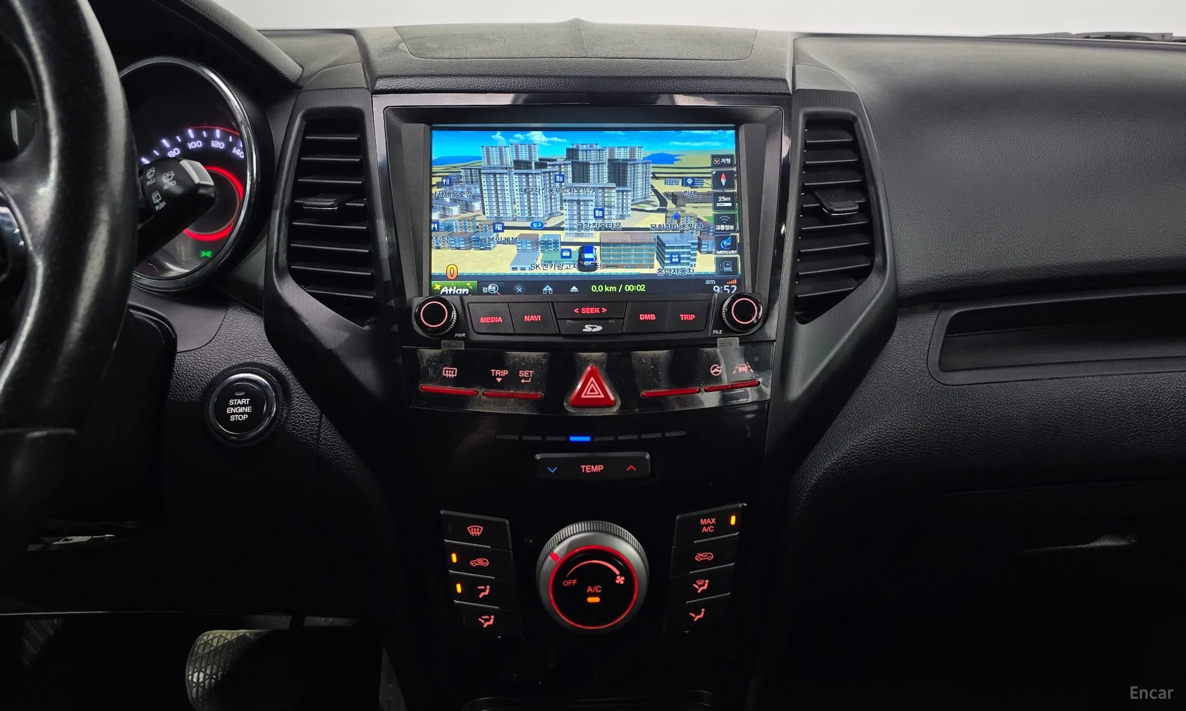 KG Mobility (SsangYong) Tivoli Air превью 15