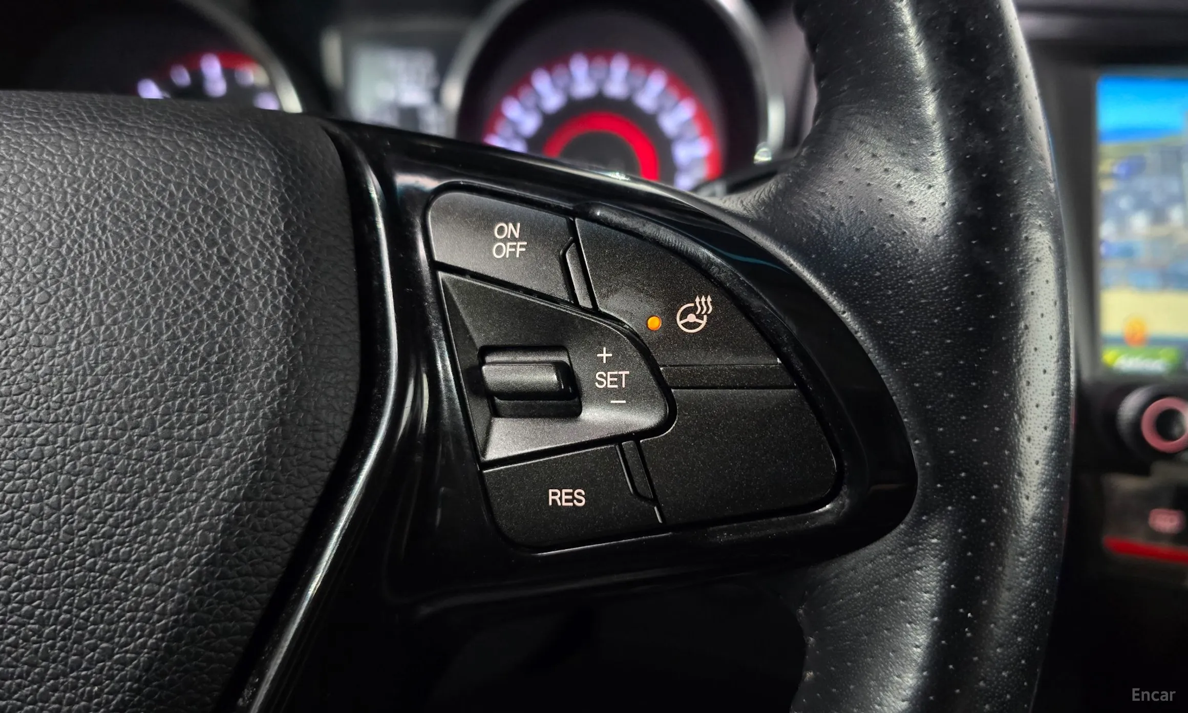KG Mobility (SsangYong) Tivoli Air превью 18