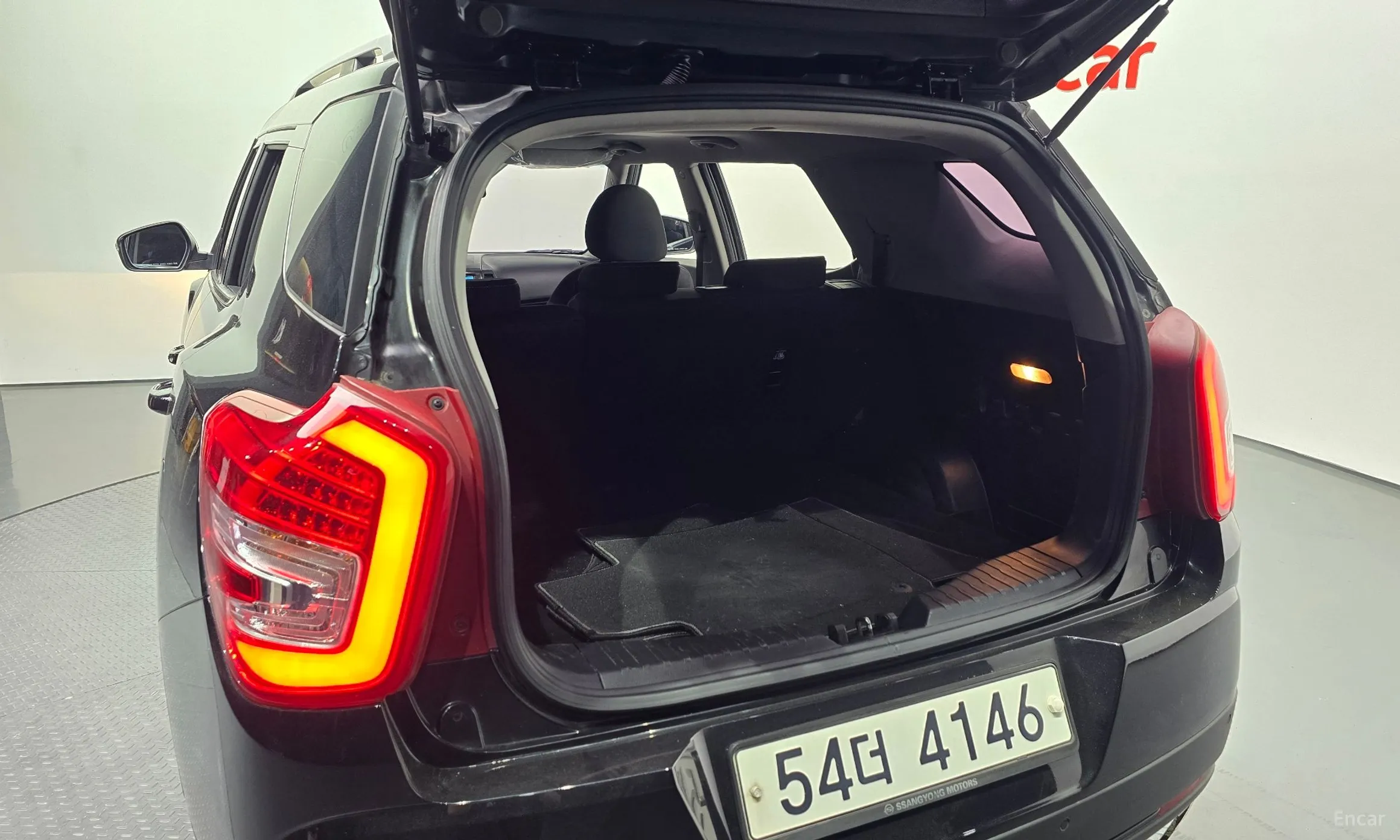 KG Mobility (SsangYong) Tivoli Air превью 19
