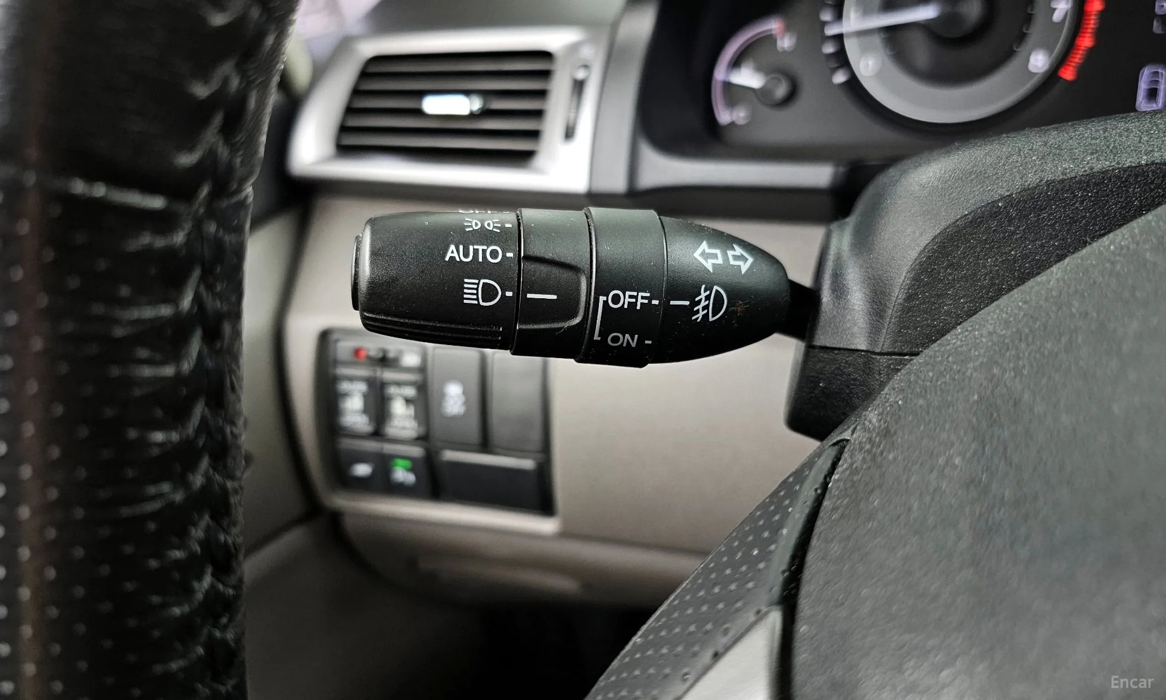 Honda Odyssey превью 15