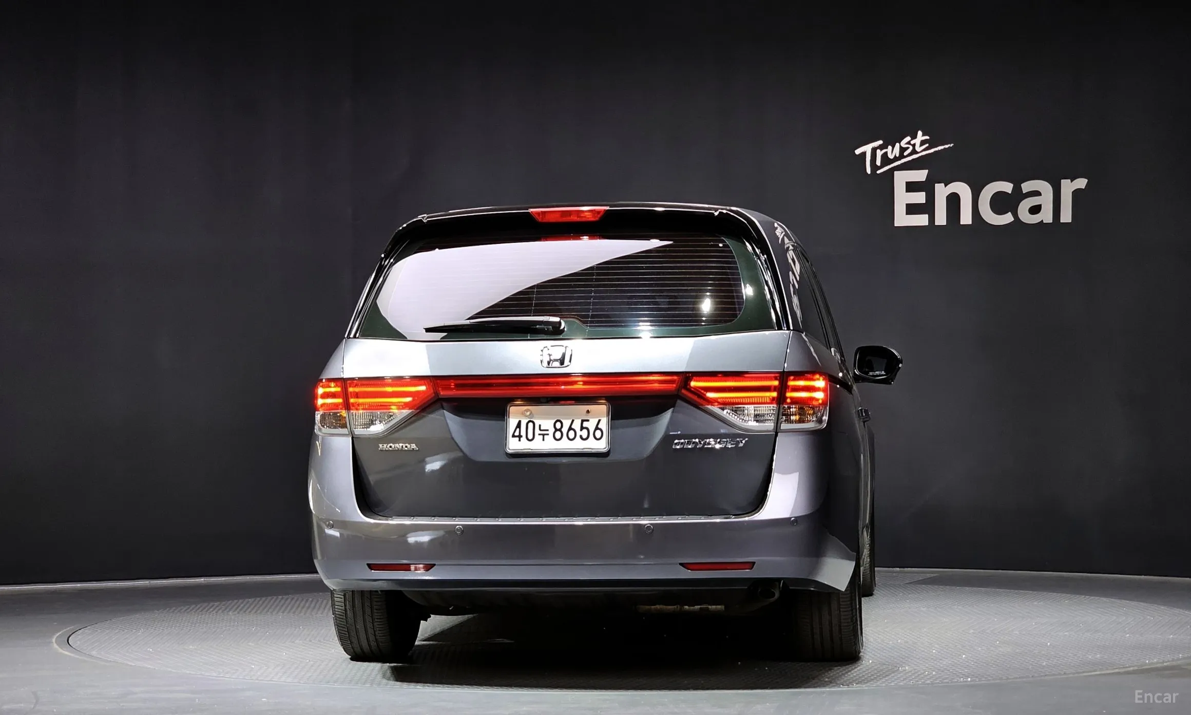 Honda Odyssey превью 4