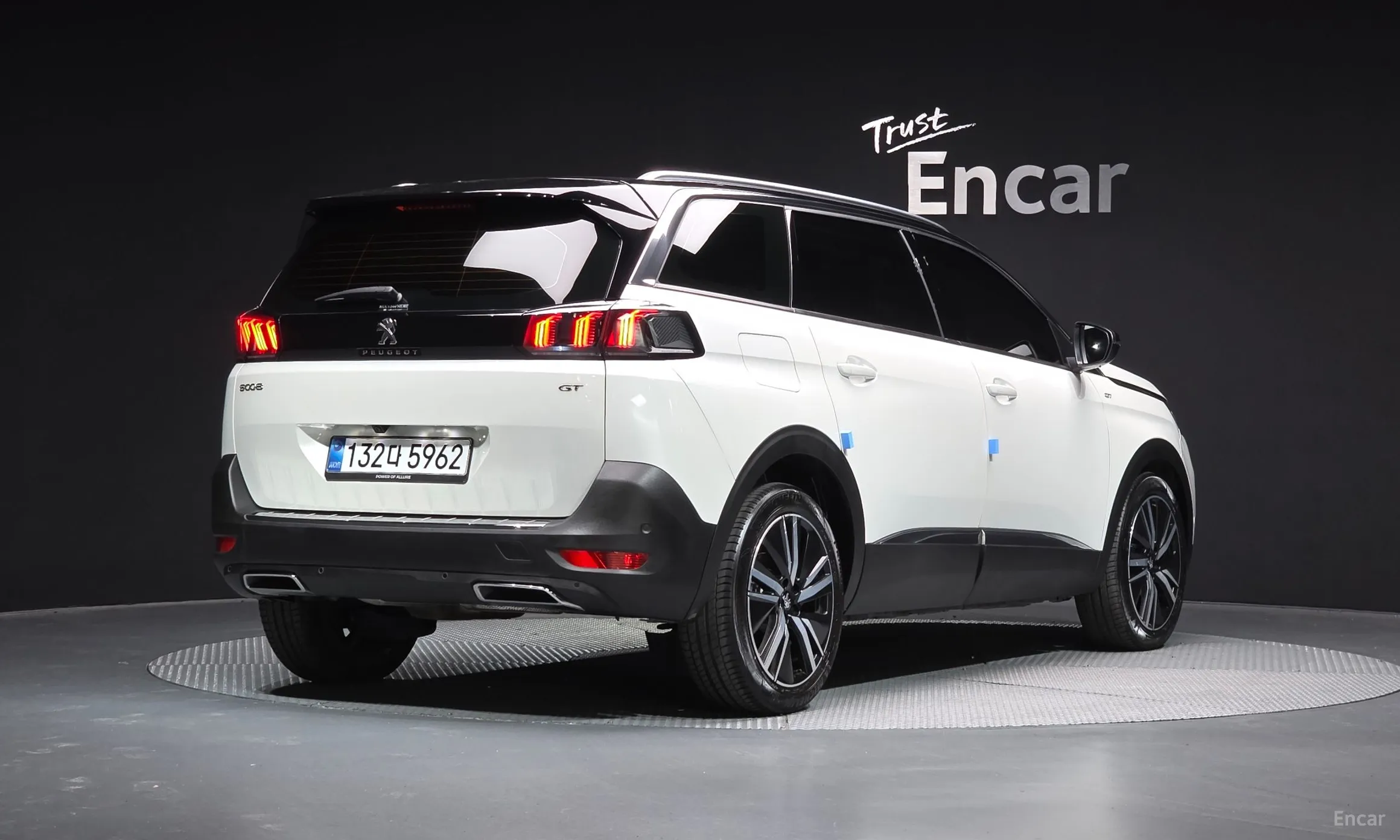 Peugeot 5008 2nd generation превью 2