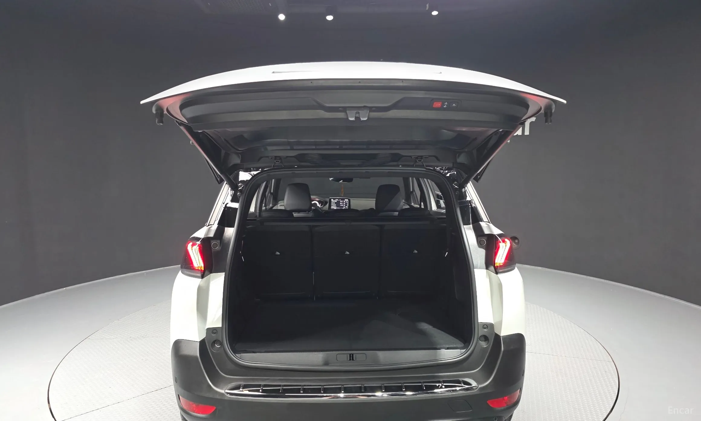 Peugeot 5008 2nd generation превью 20