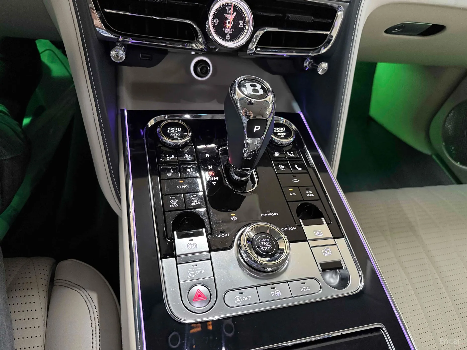 Bentley Flying Spur 3rd Generation превью 9