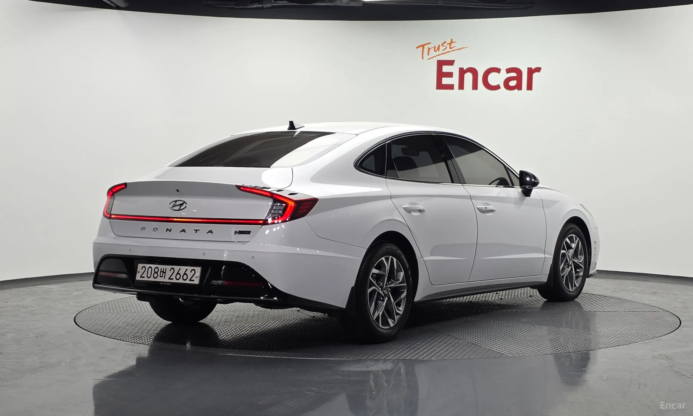 Hyundai Sonata (DN8)