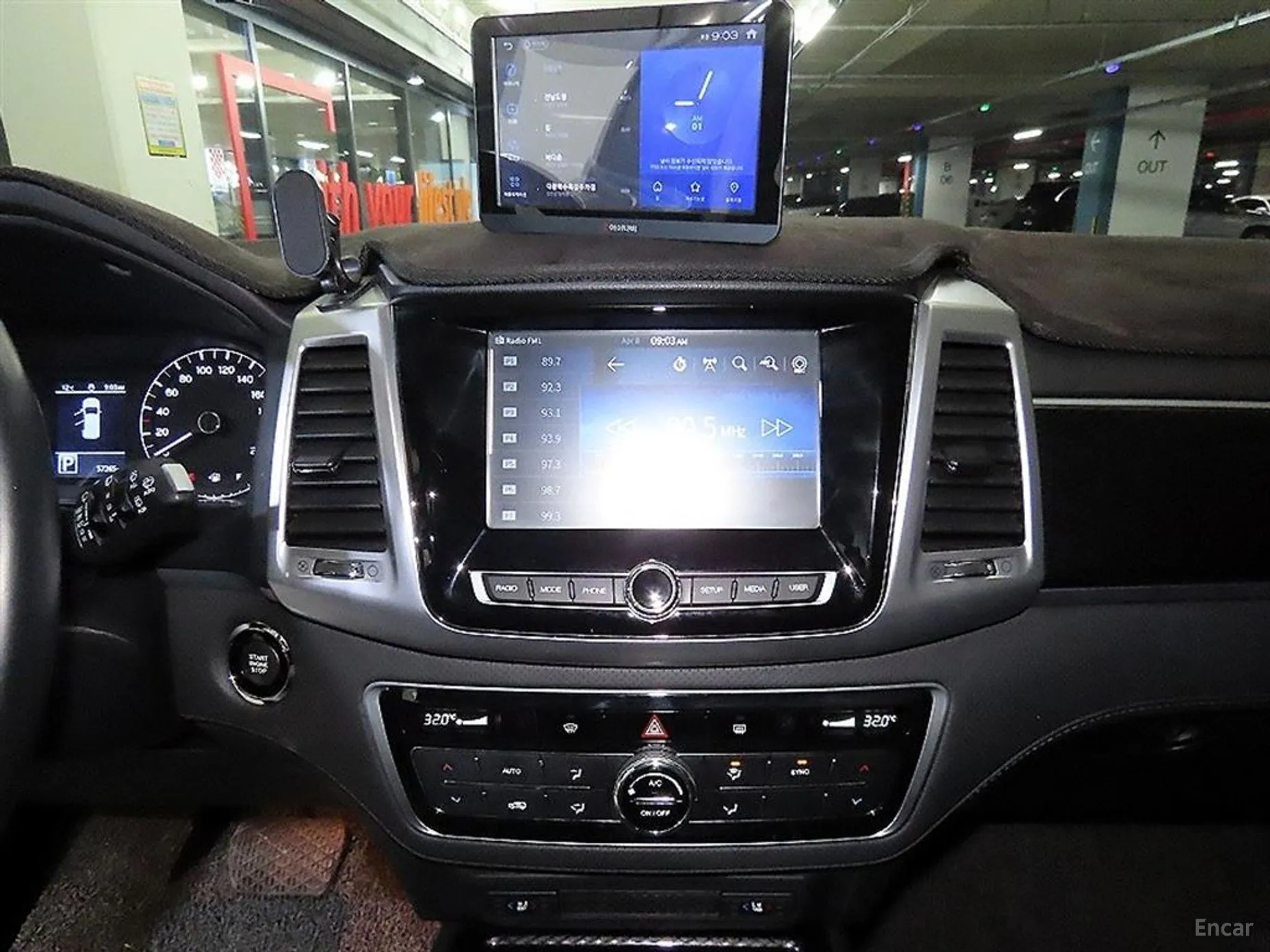 KG Mobility (SsangYong) Rexton превью 11