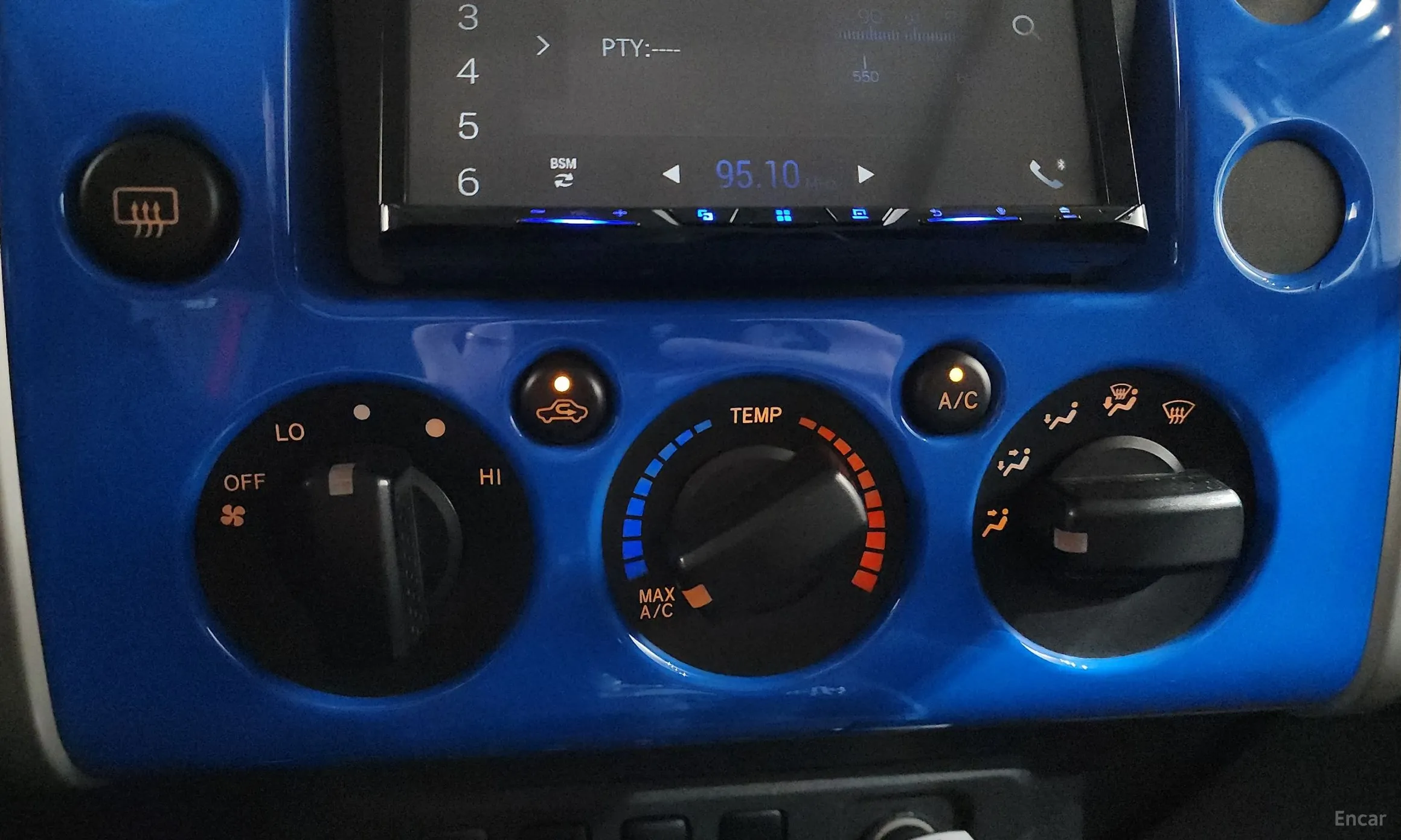 Toyota FJ Cruiser превью 17