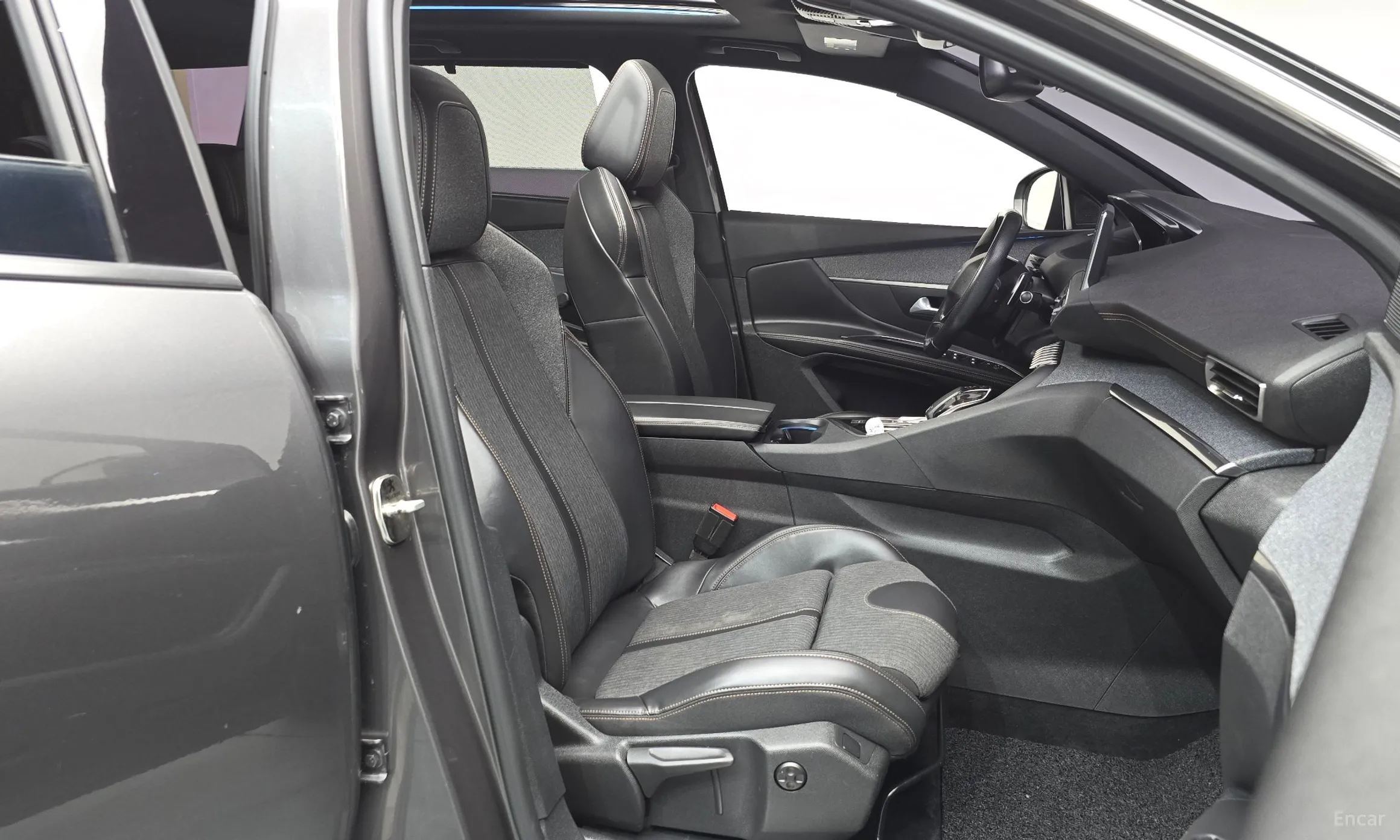 Peugeot 5008 2nd generation превью 11