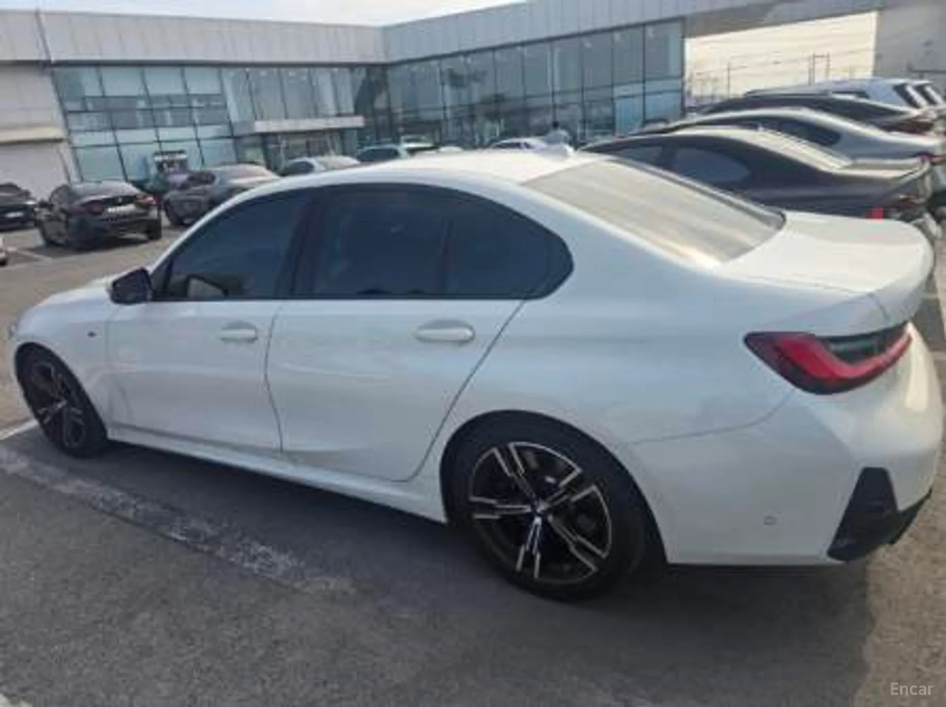BMW 3 Series (G20) превью 5