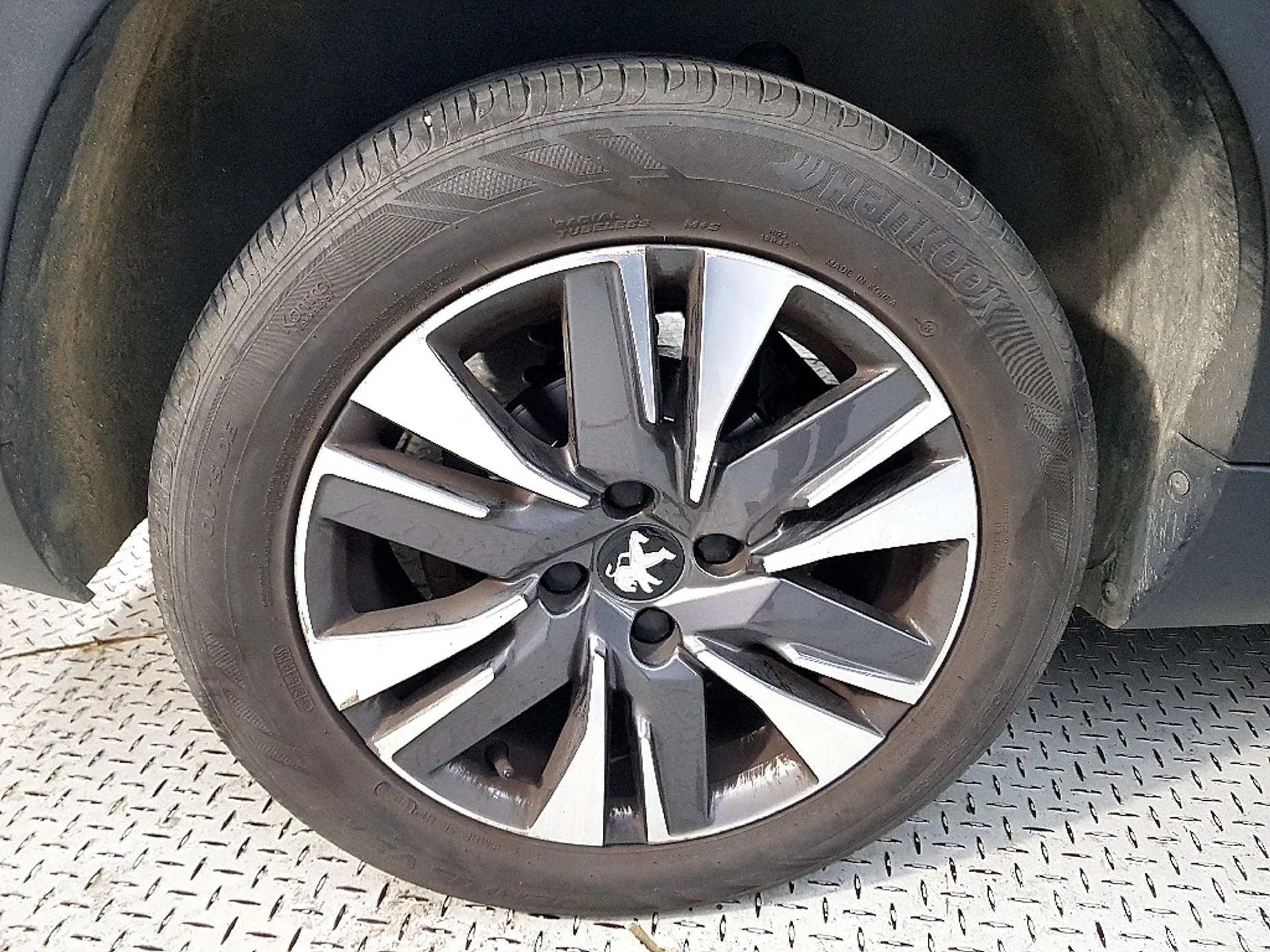 Peugeot 2008. превью 20
