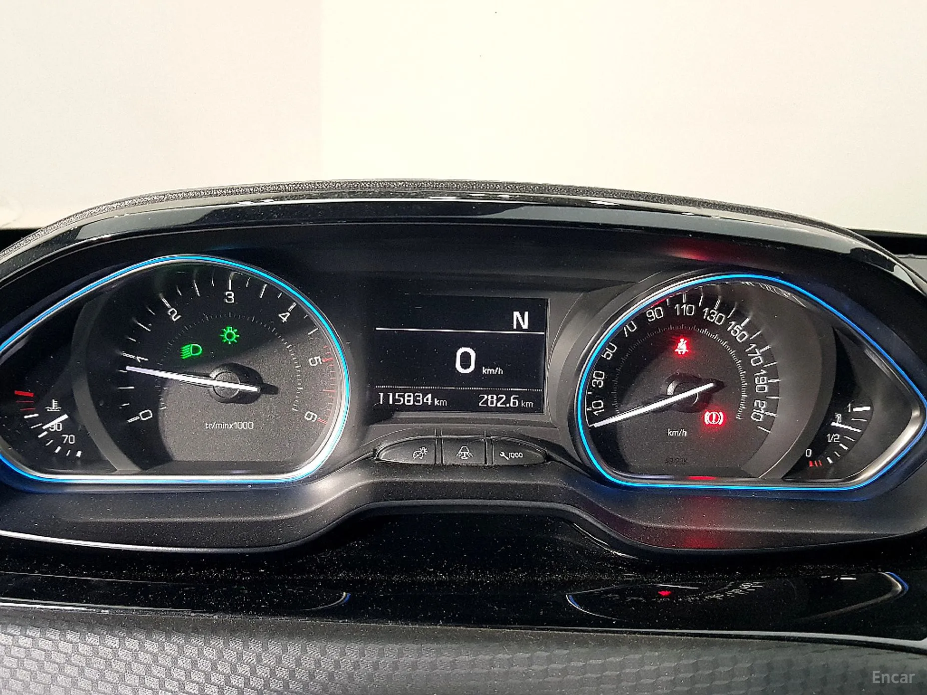 Peugeot 2008. превью 7