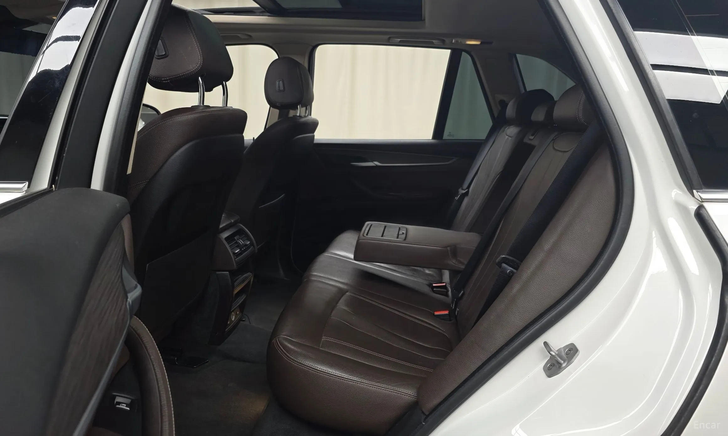 BMW X5 (F15) превью 12
