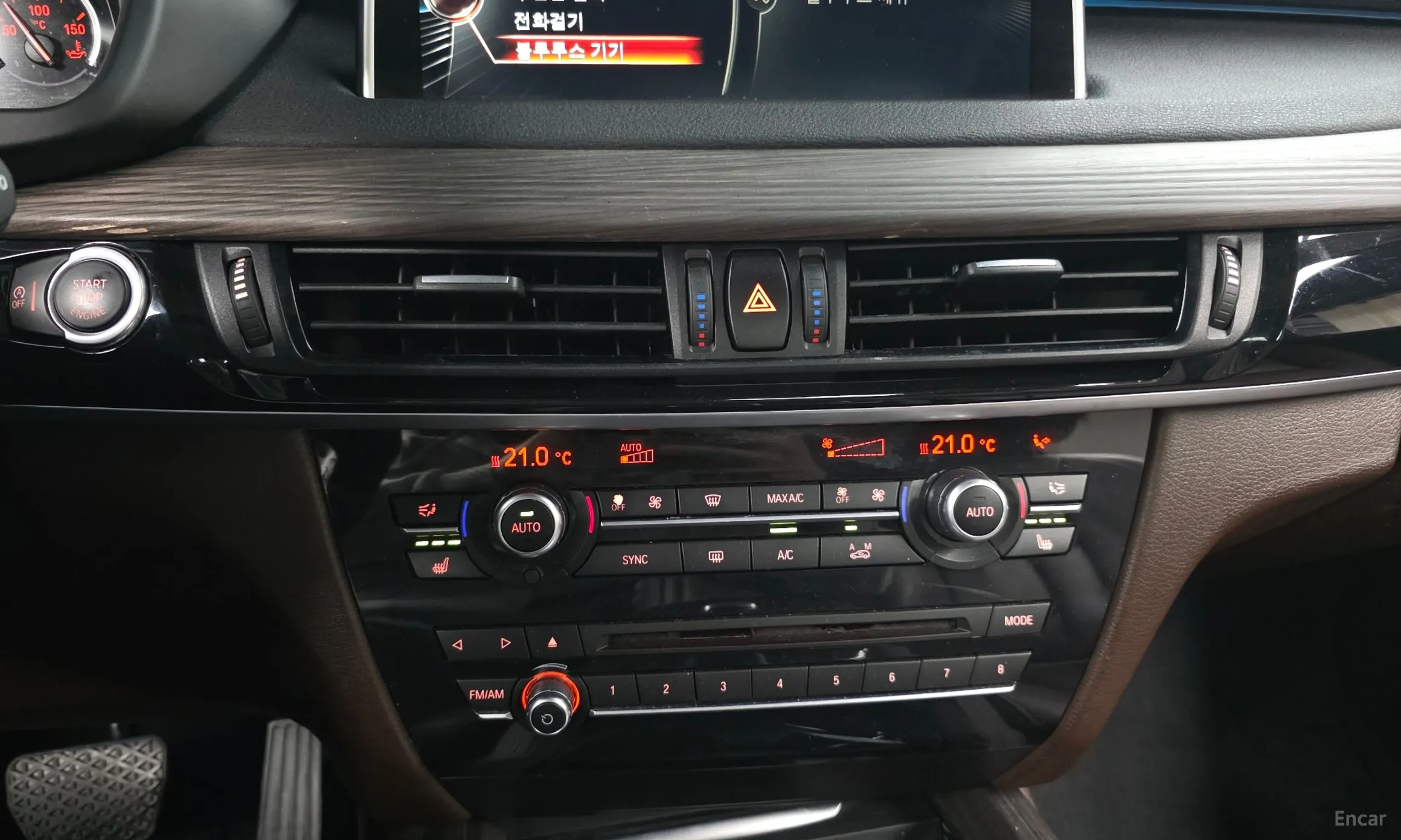BMW X5 (F15) превью 18