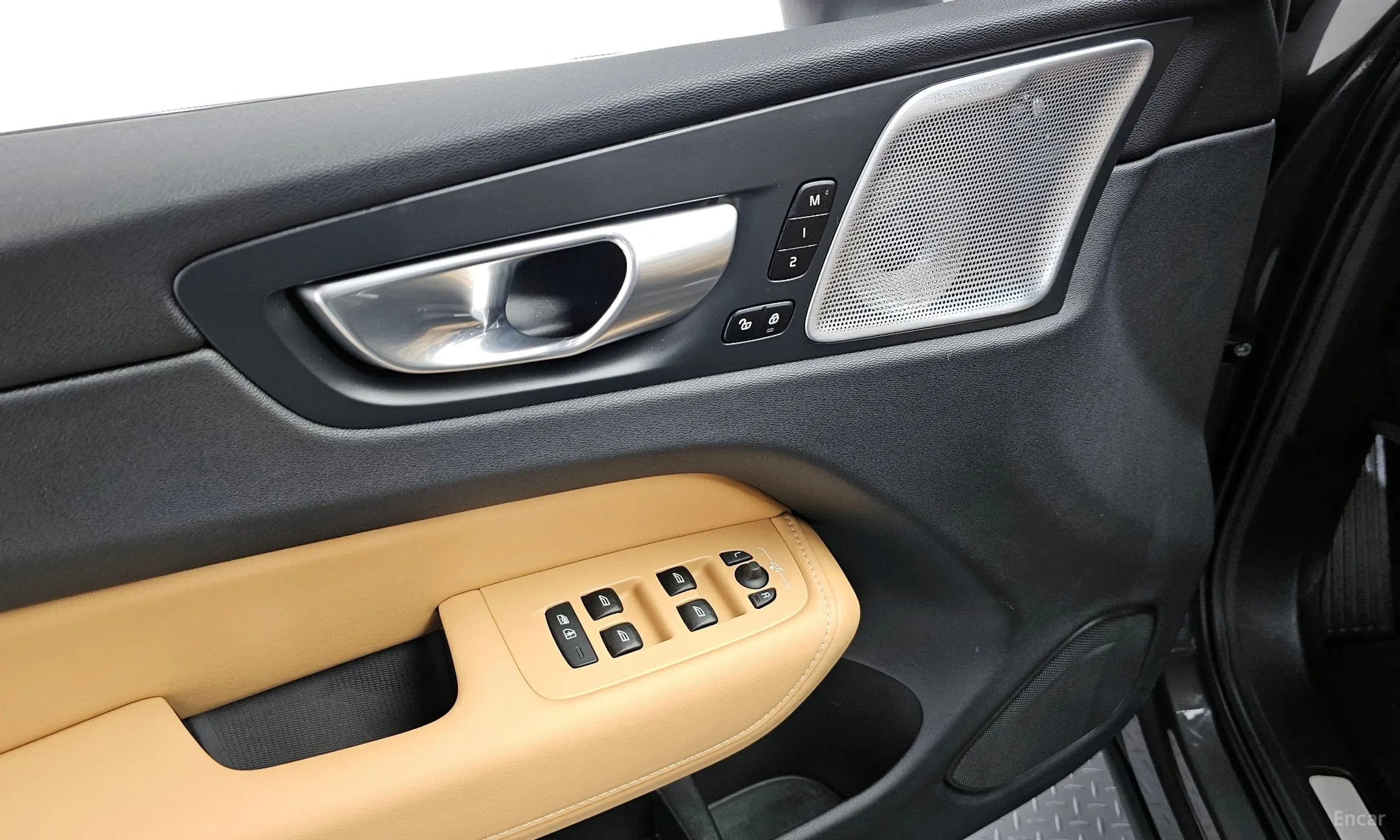 Volvo XC60 Gen 2 превью 20