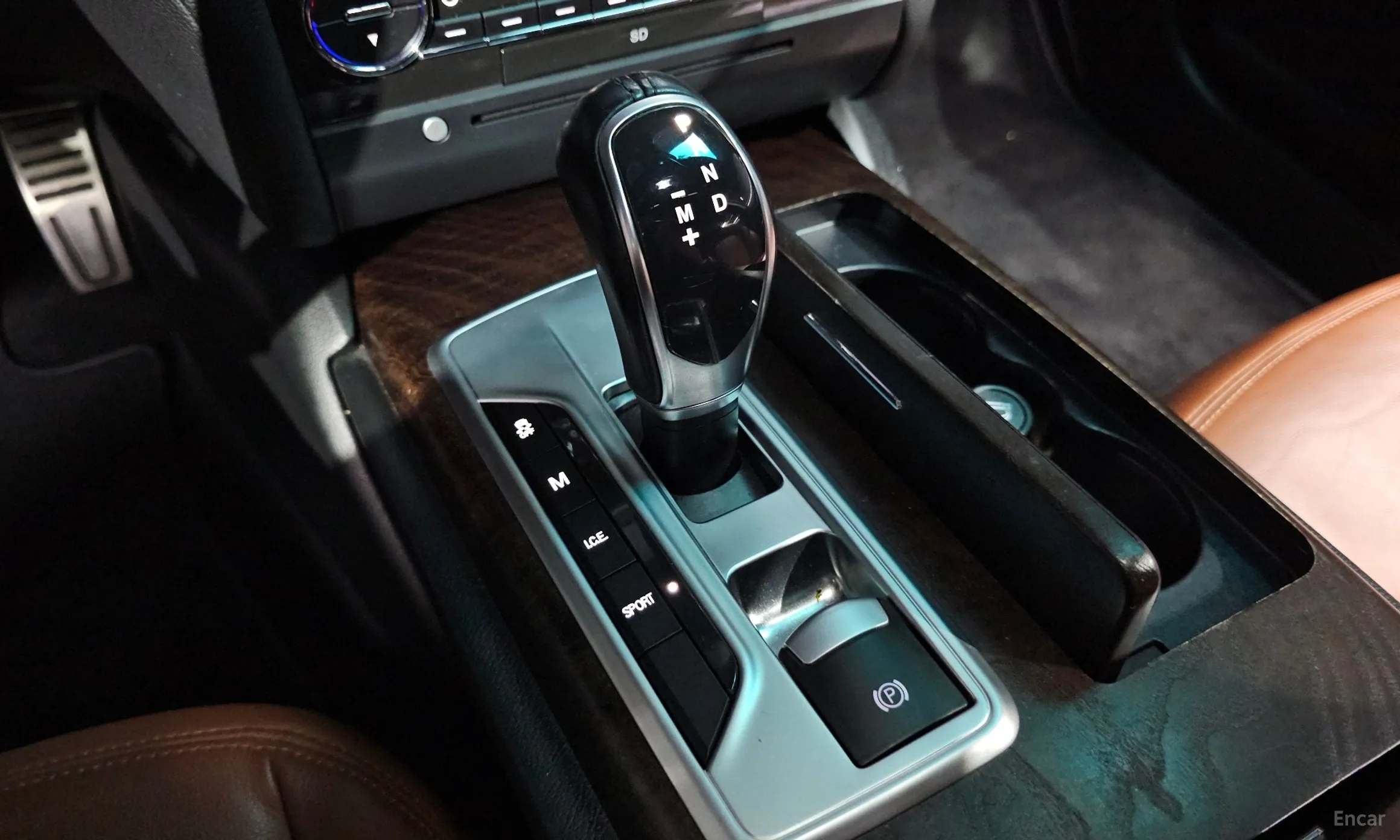 Maserati Ghibli превью 9