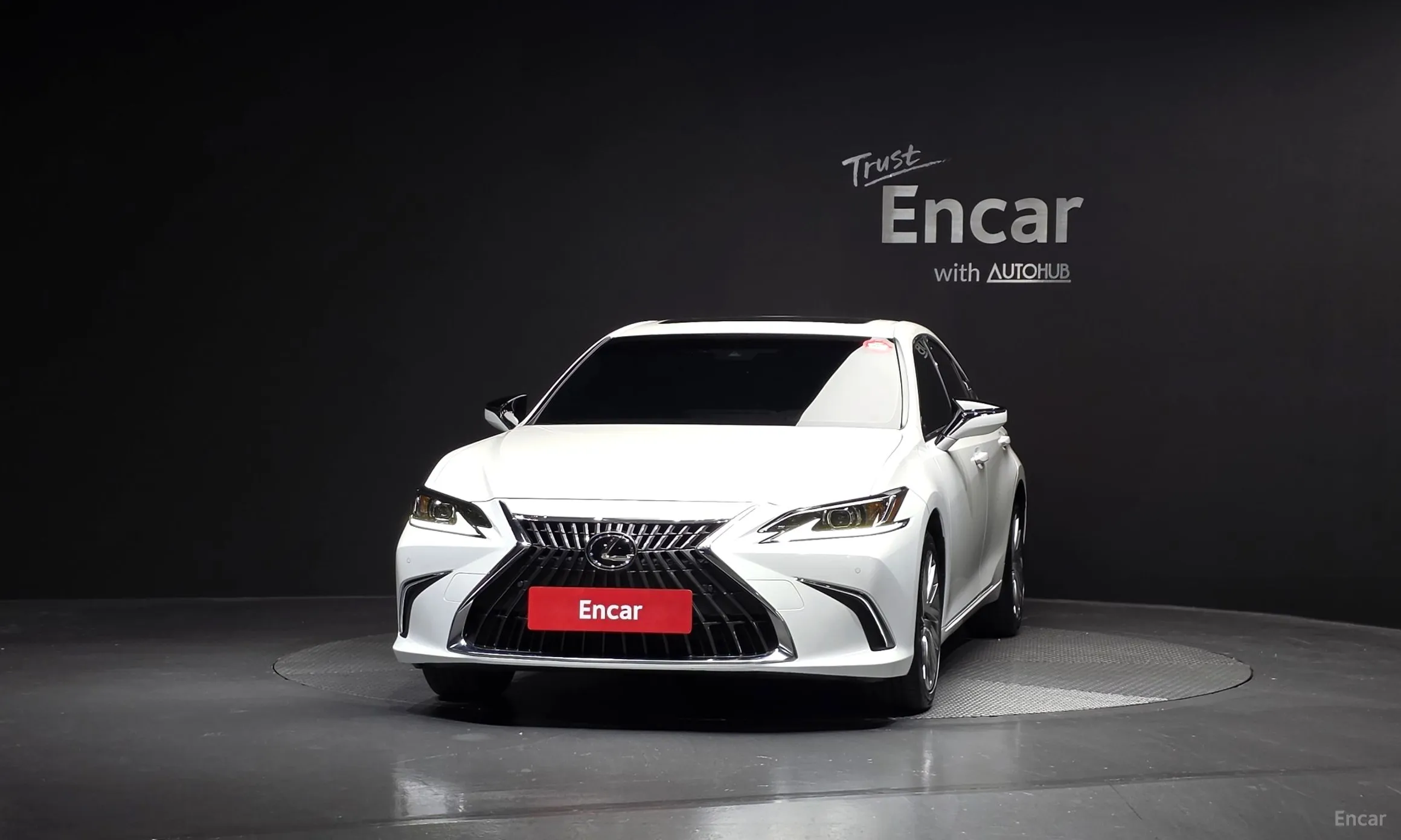 Lexus ES300h 7th Generation превью 3