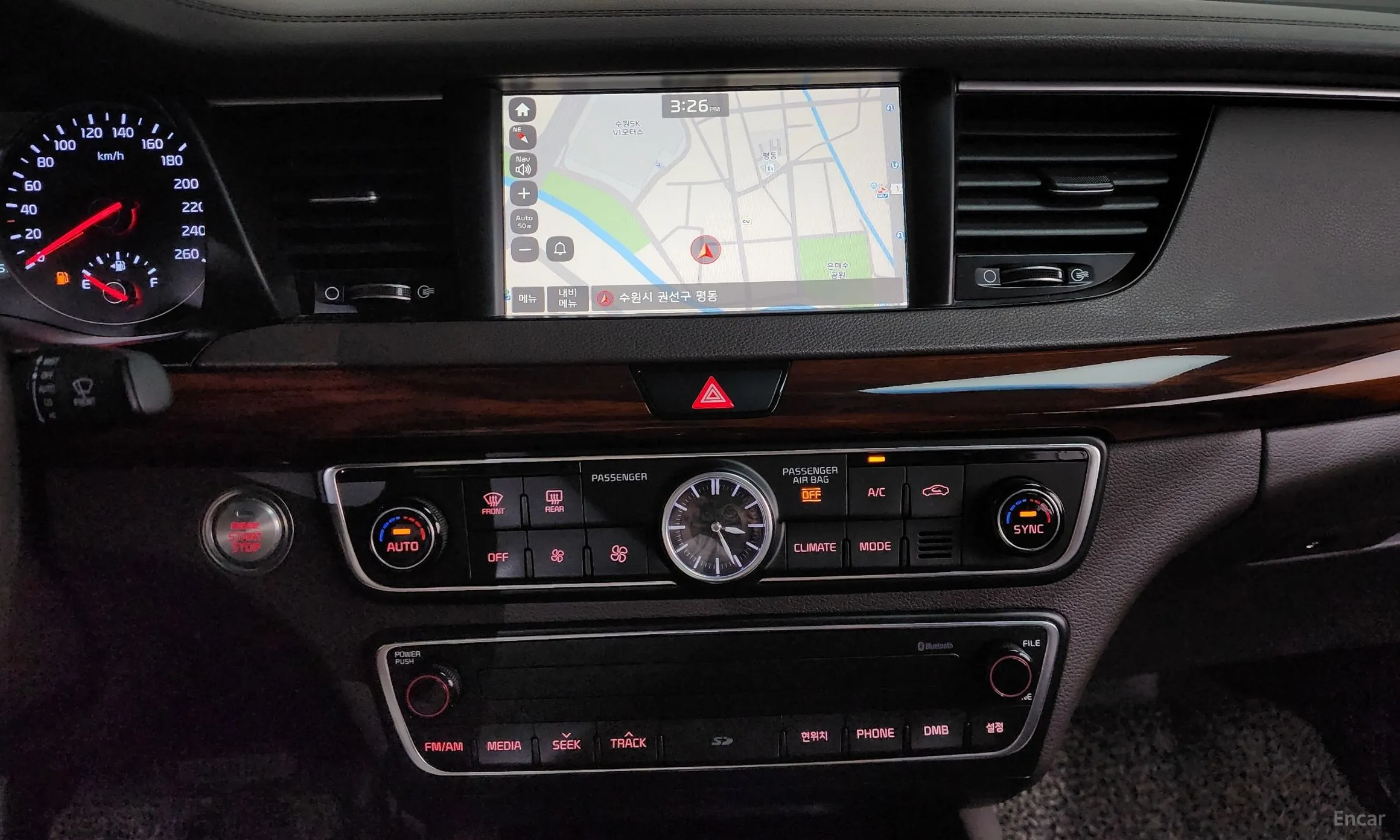 Kia K7 превью 13