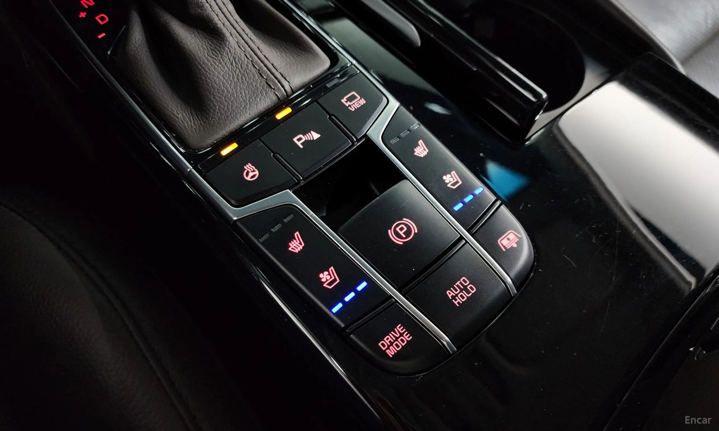 Kia K7 превью 19