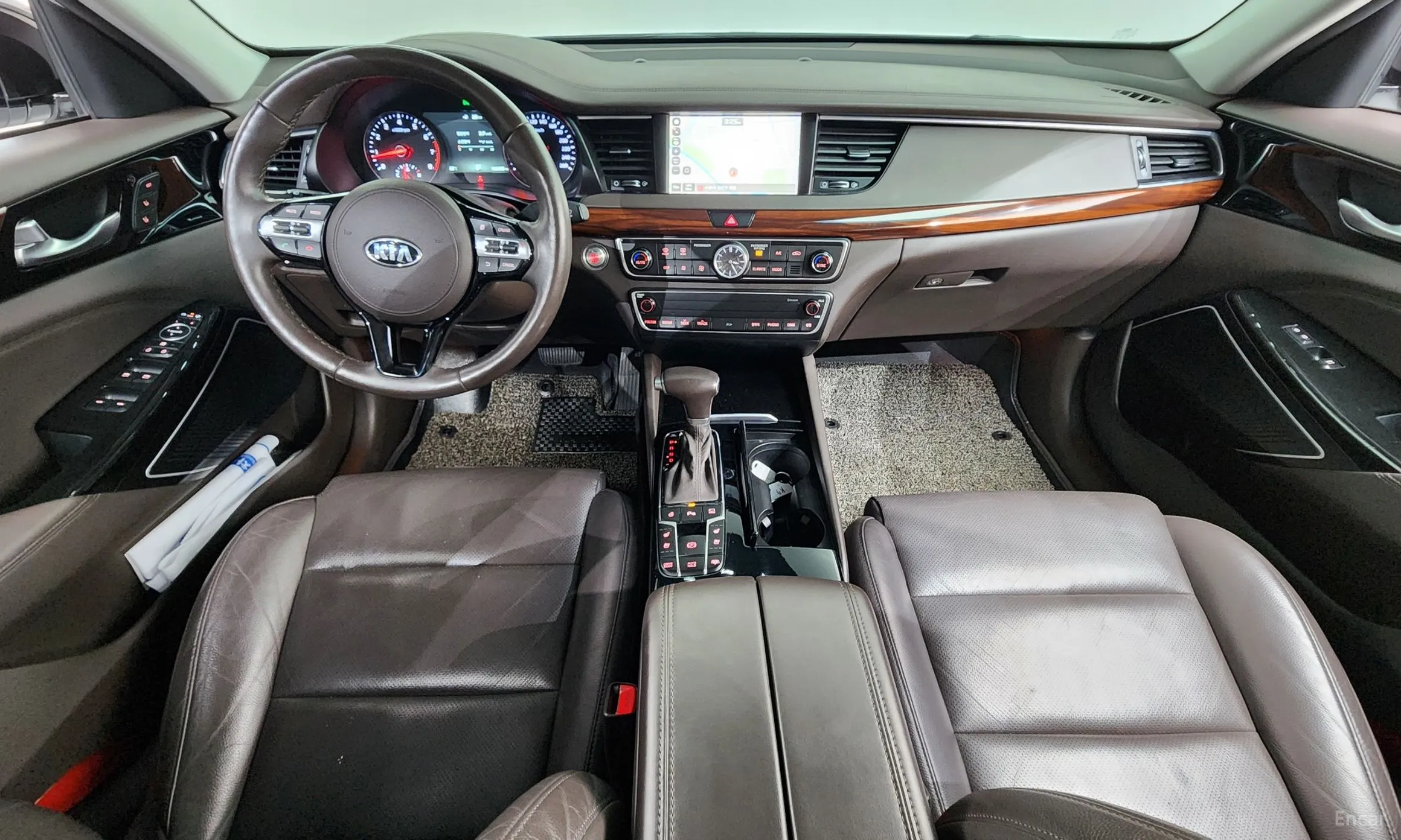 Kia K7 превью 7