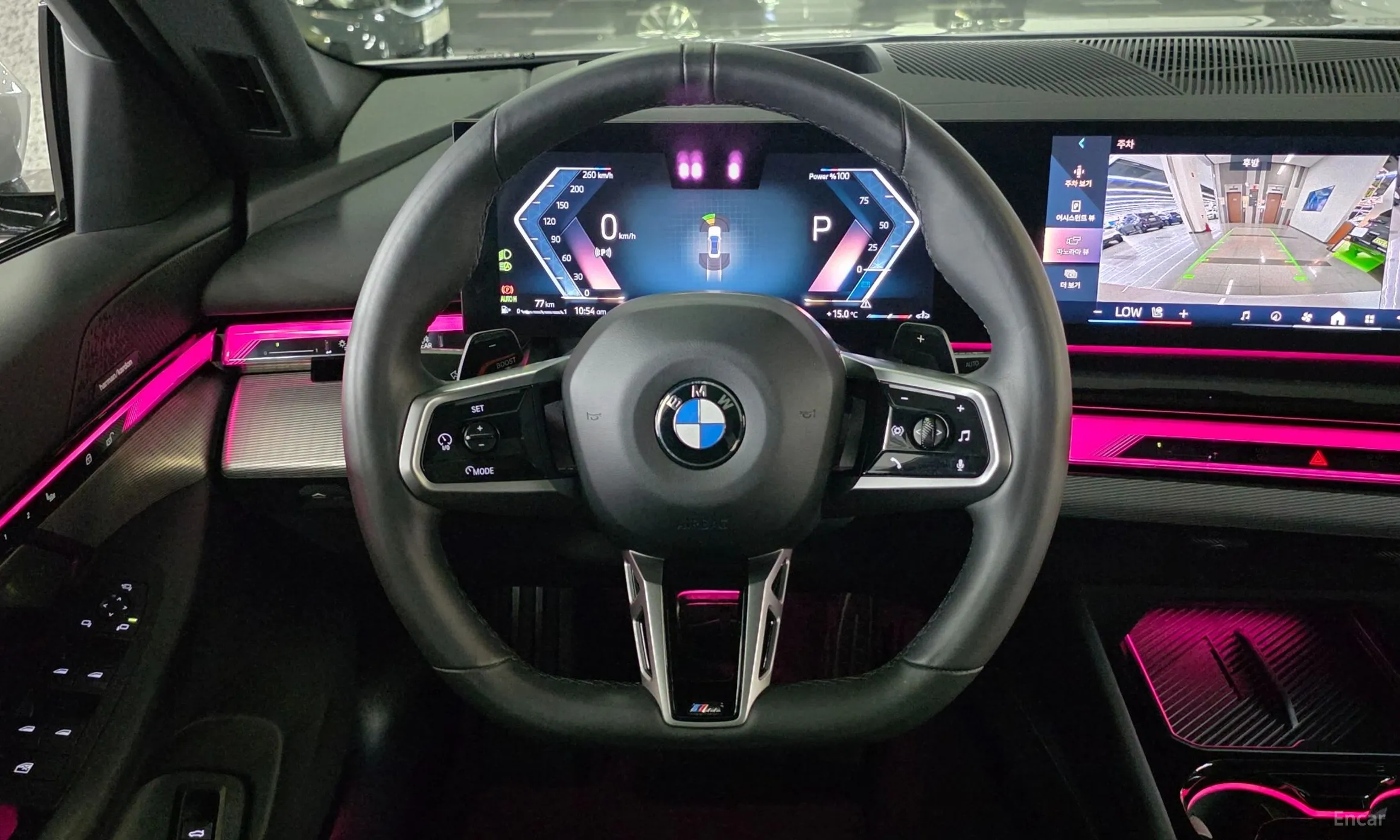 BMW 5 Series (G60) превью 17