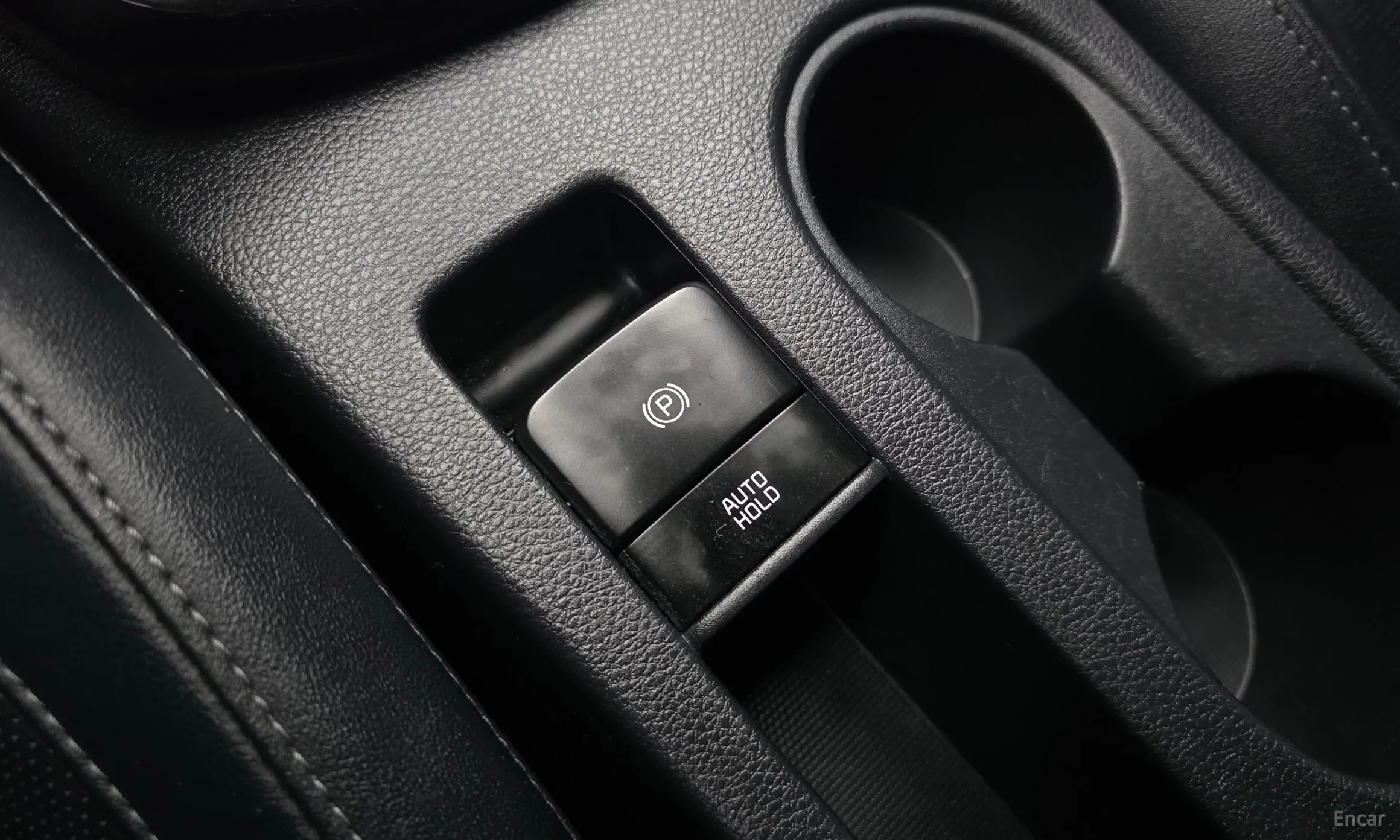 Kia Seltos превью 18