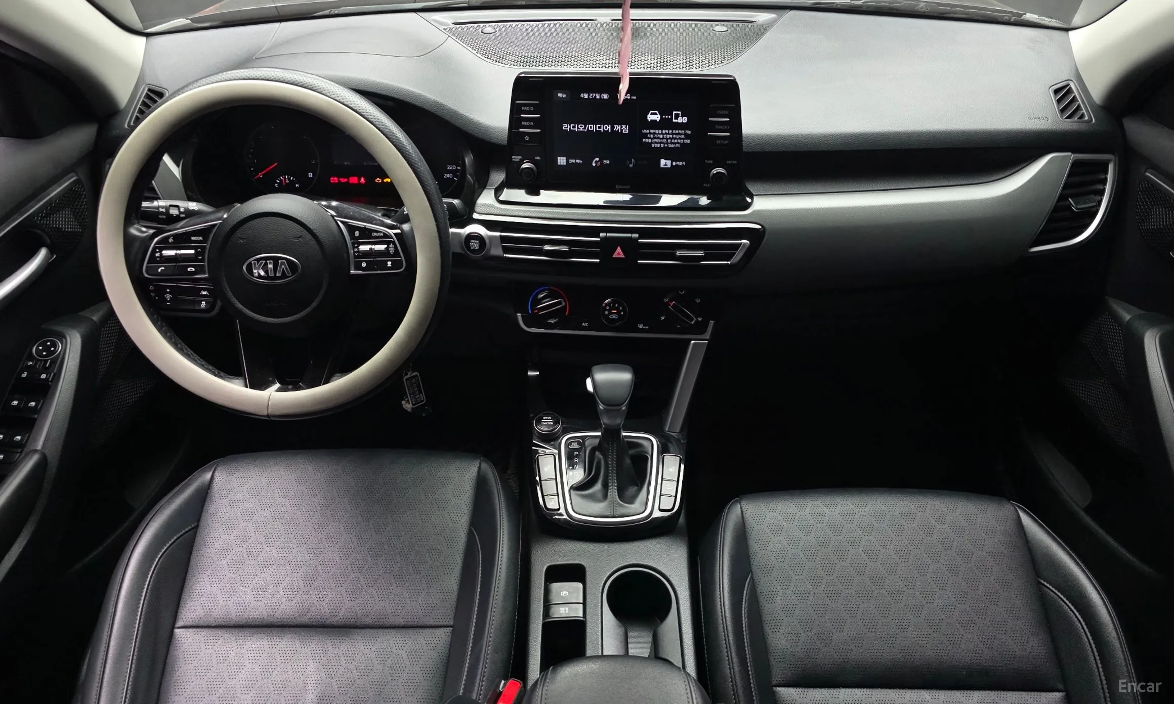 Kia Seltos превью 7