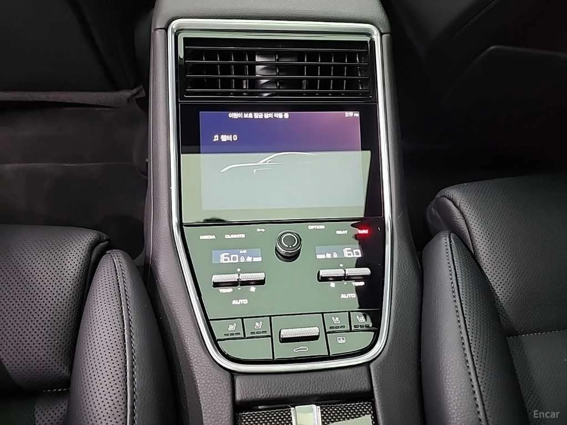 Porsche Panamera (971) превью 14
