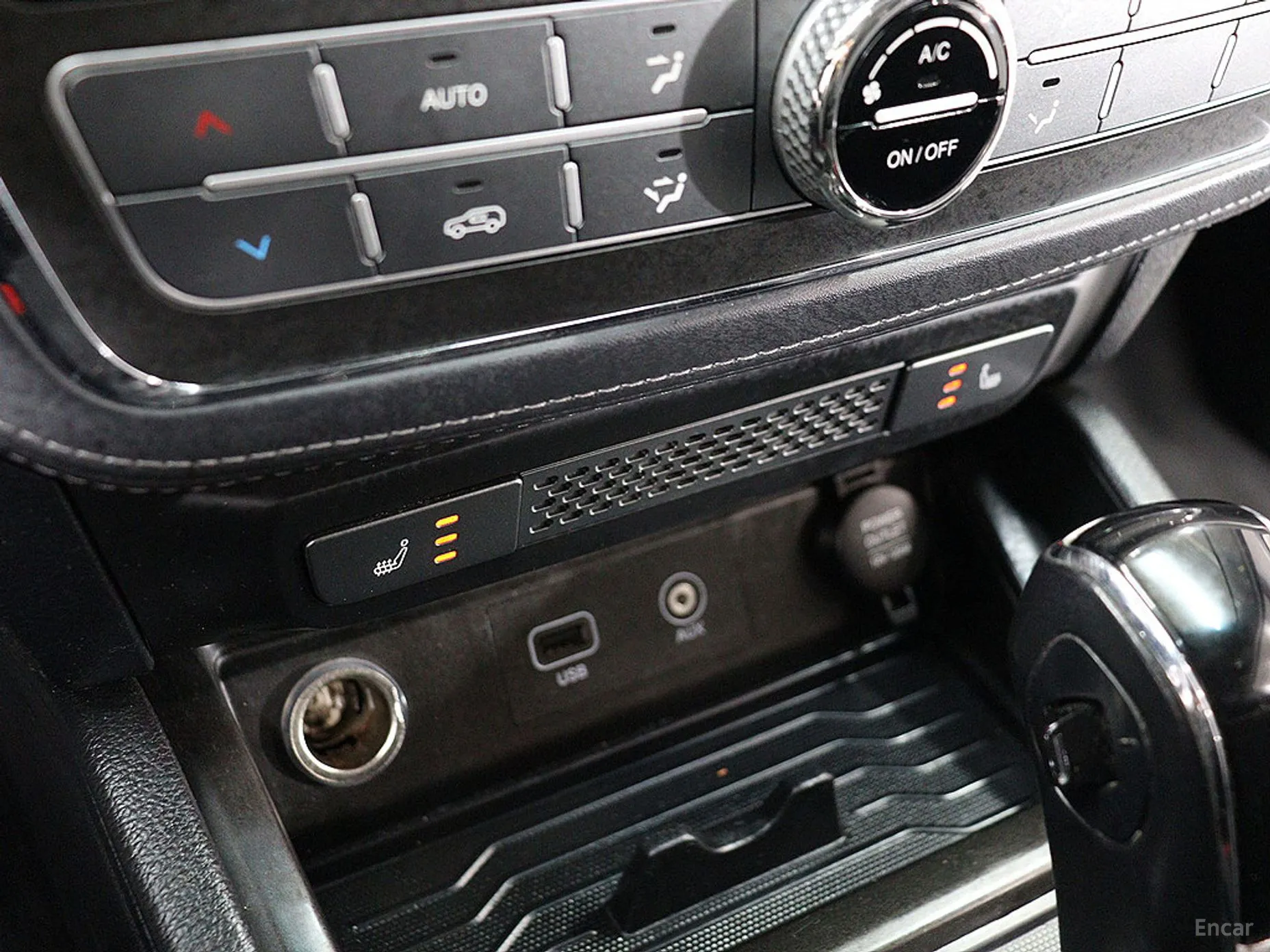 KG Mobility (SsangYong) Rexton Sports превью 15