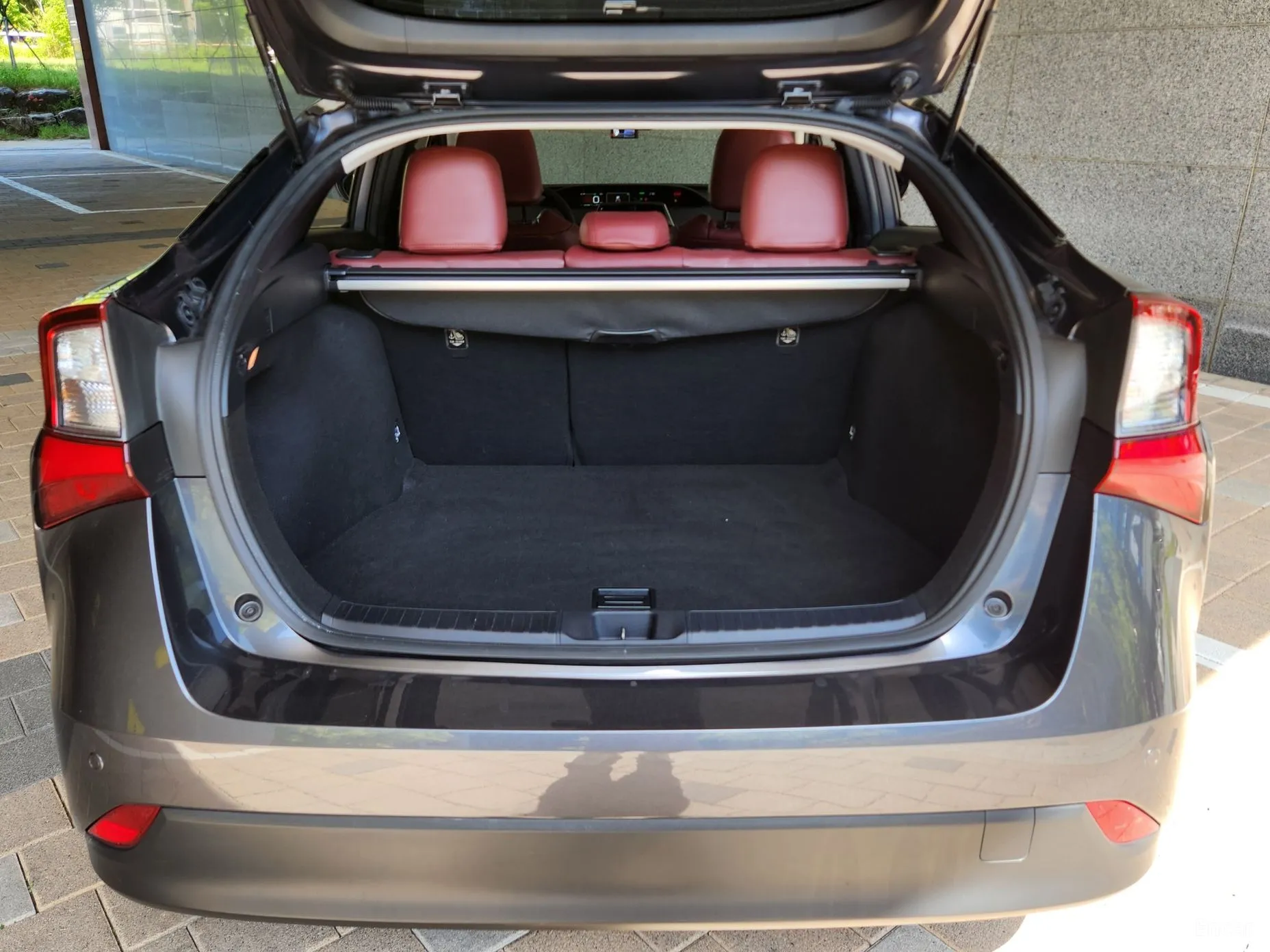 Toyota Prius 4th Generation превью 18