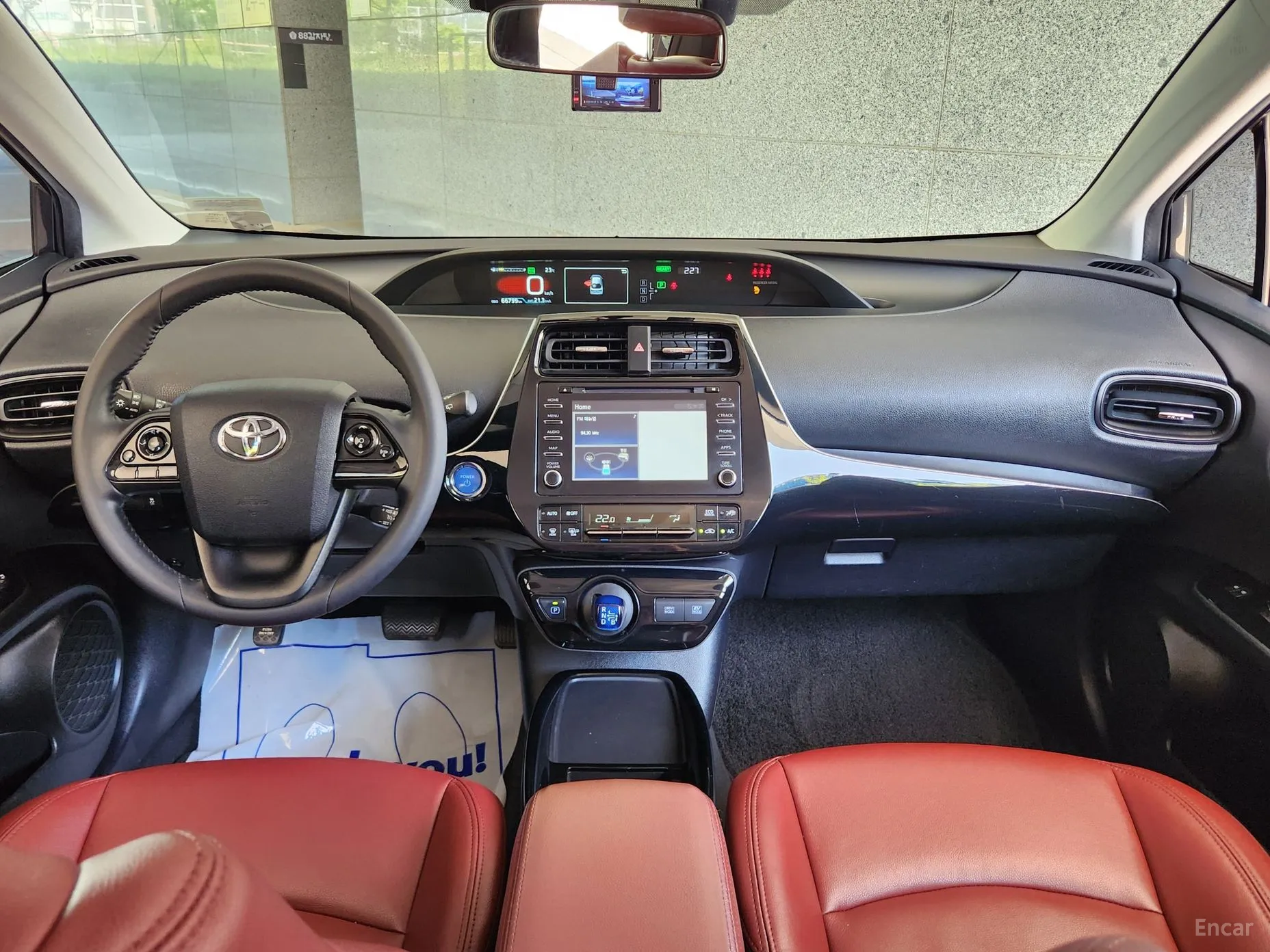 Toyota Prius 4th Generation превью 7
