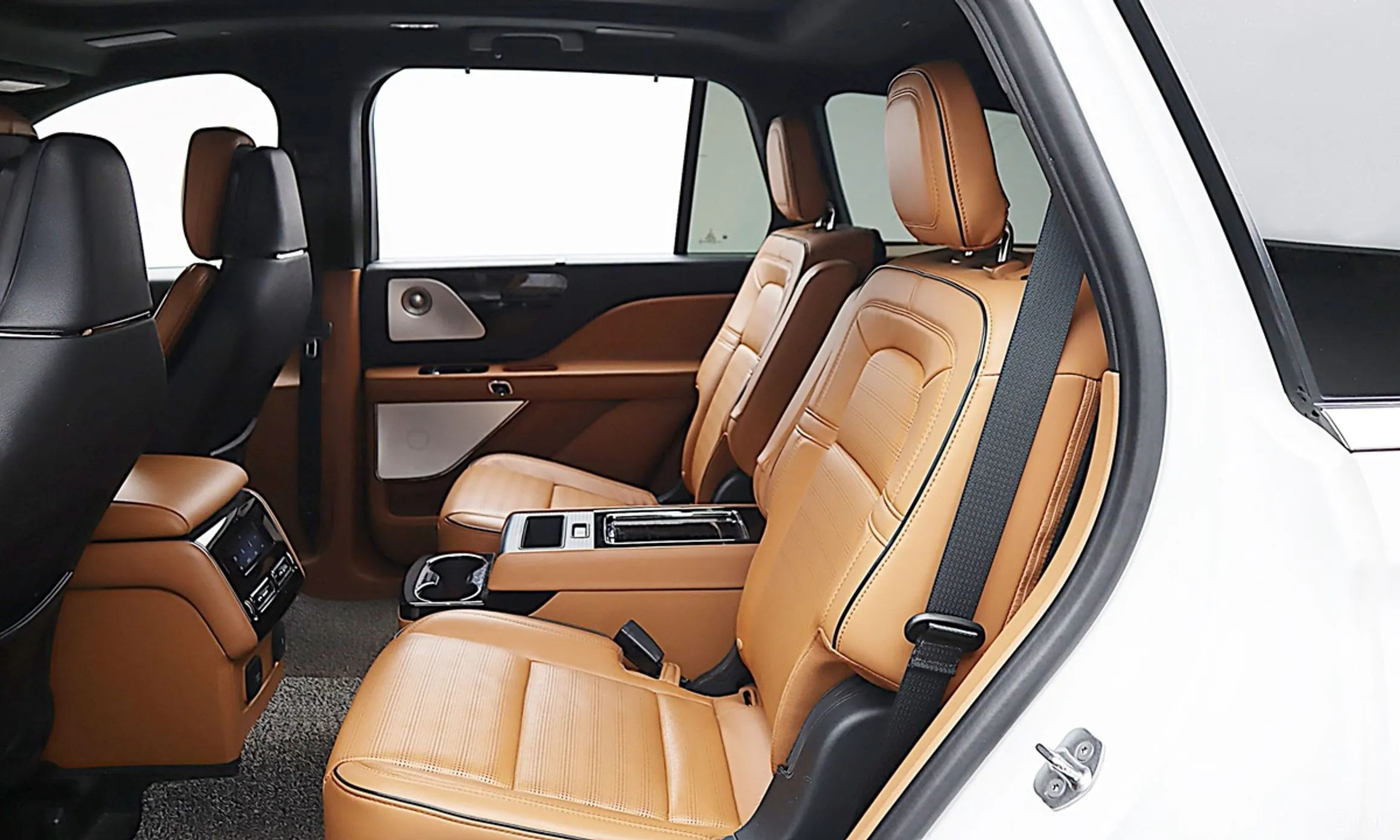 Lincoln Aviator 2nd Generation превью 18