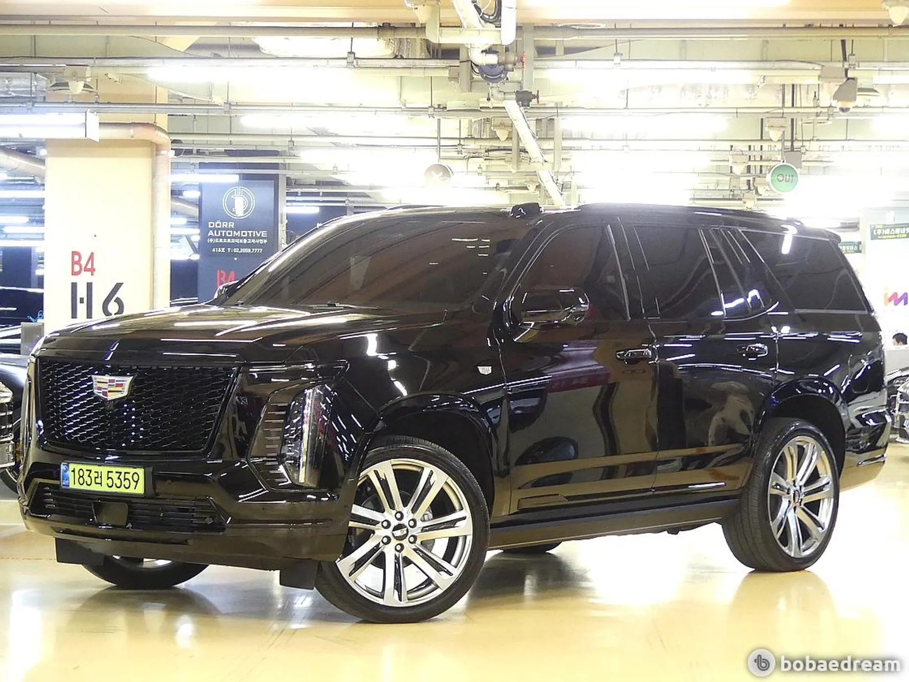 Cadillac Escalade 5th Generation