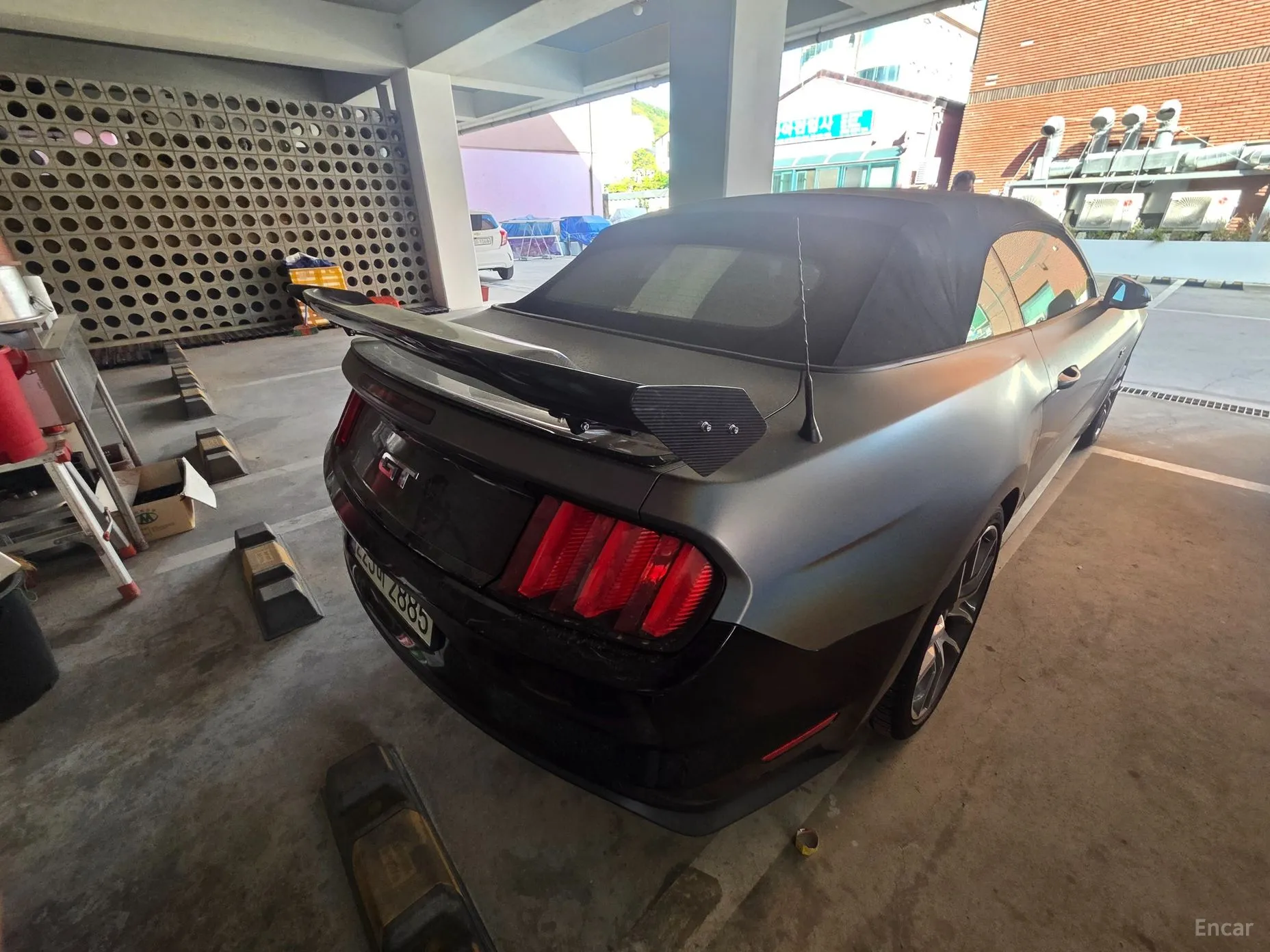 Ford Mustang превью 2