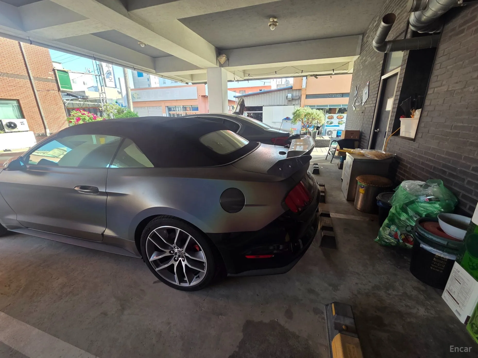 Ford Mustang превью 4