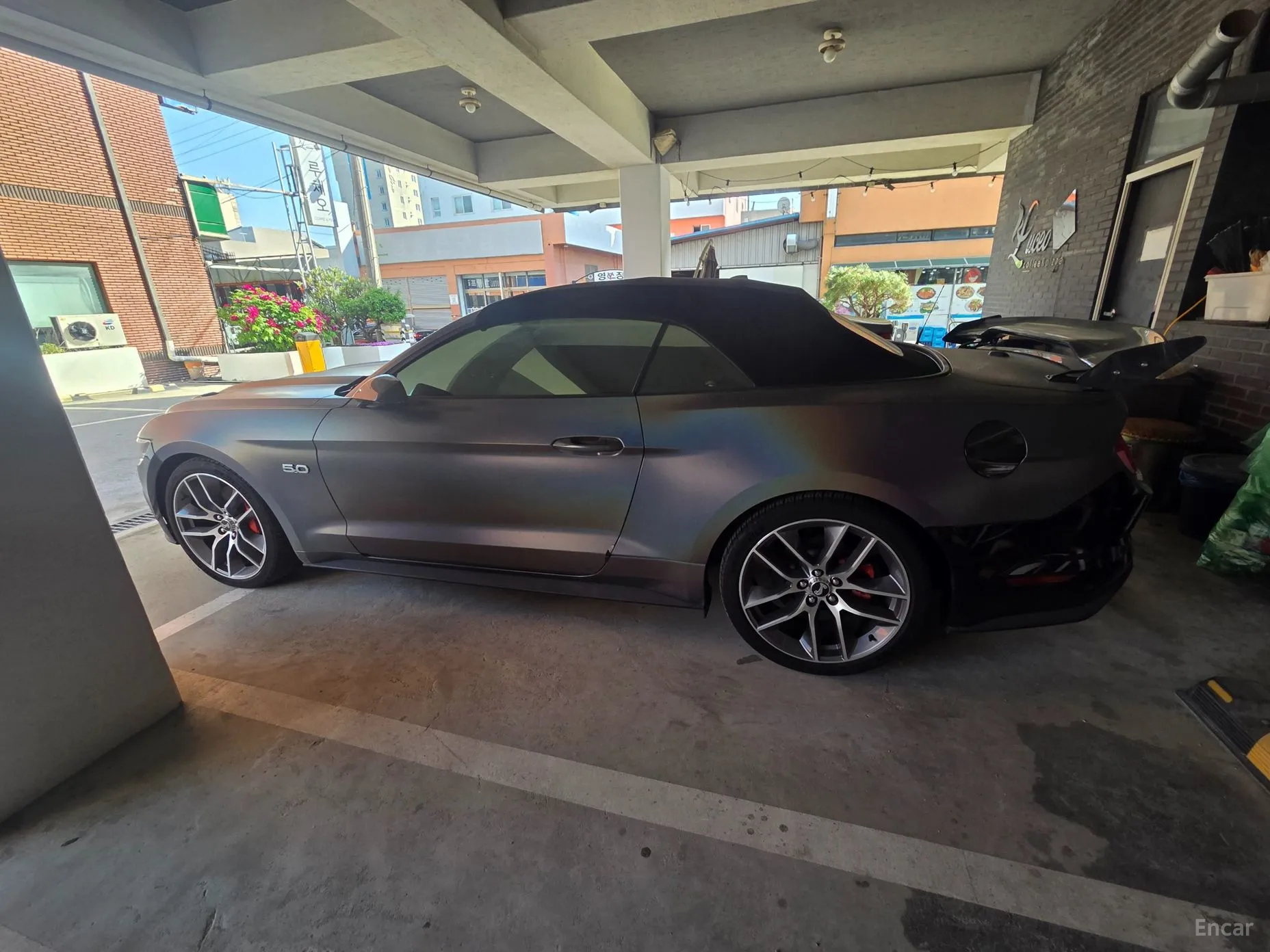 Ford Mustang превью 5